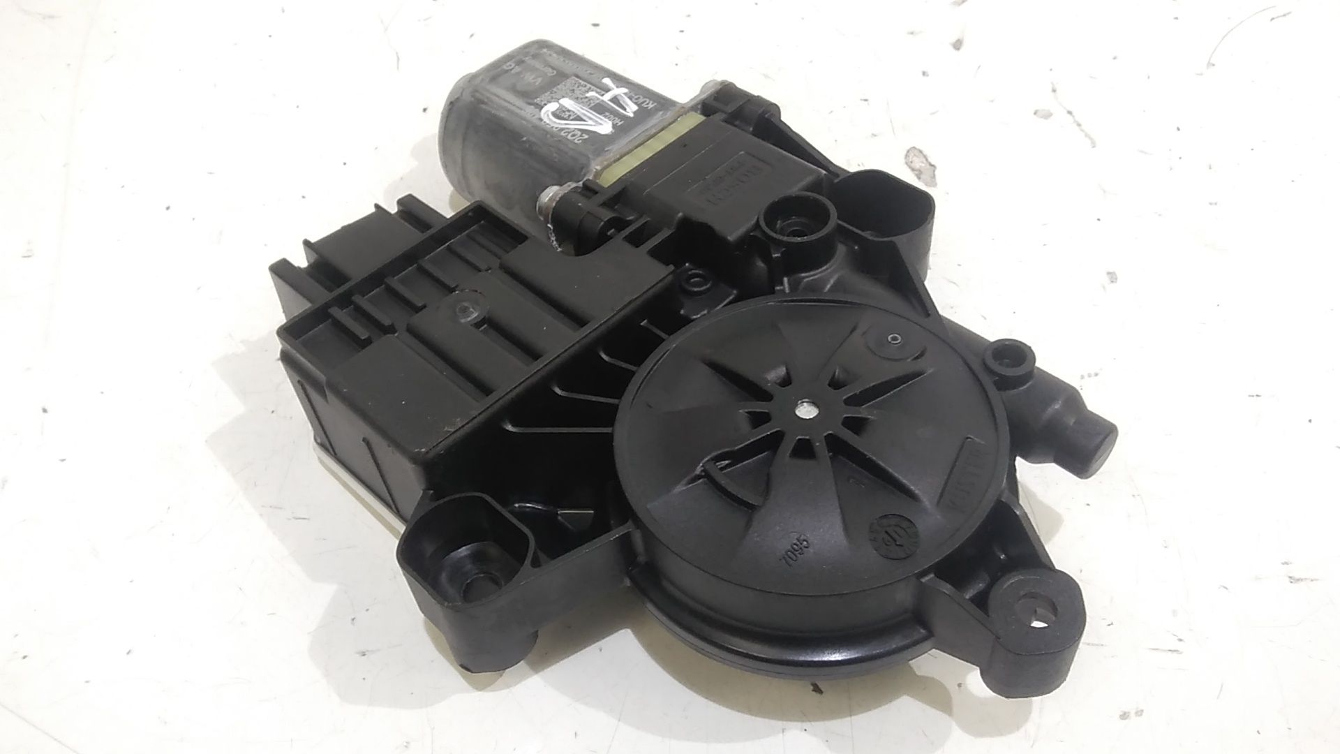 Motorino Alzavetro anteriore destra VOLKSWAGEN T-CROSS Serie (19>)