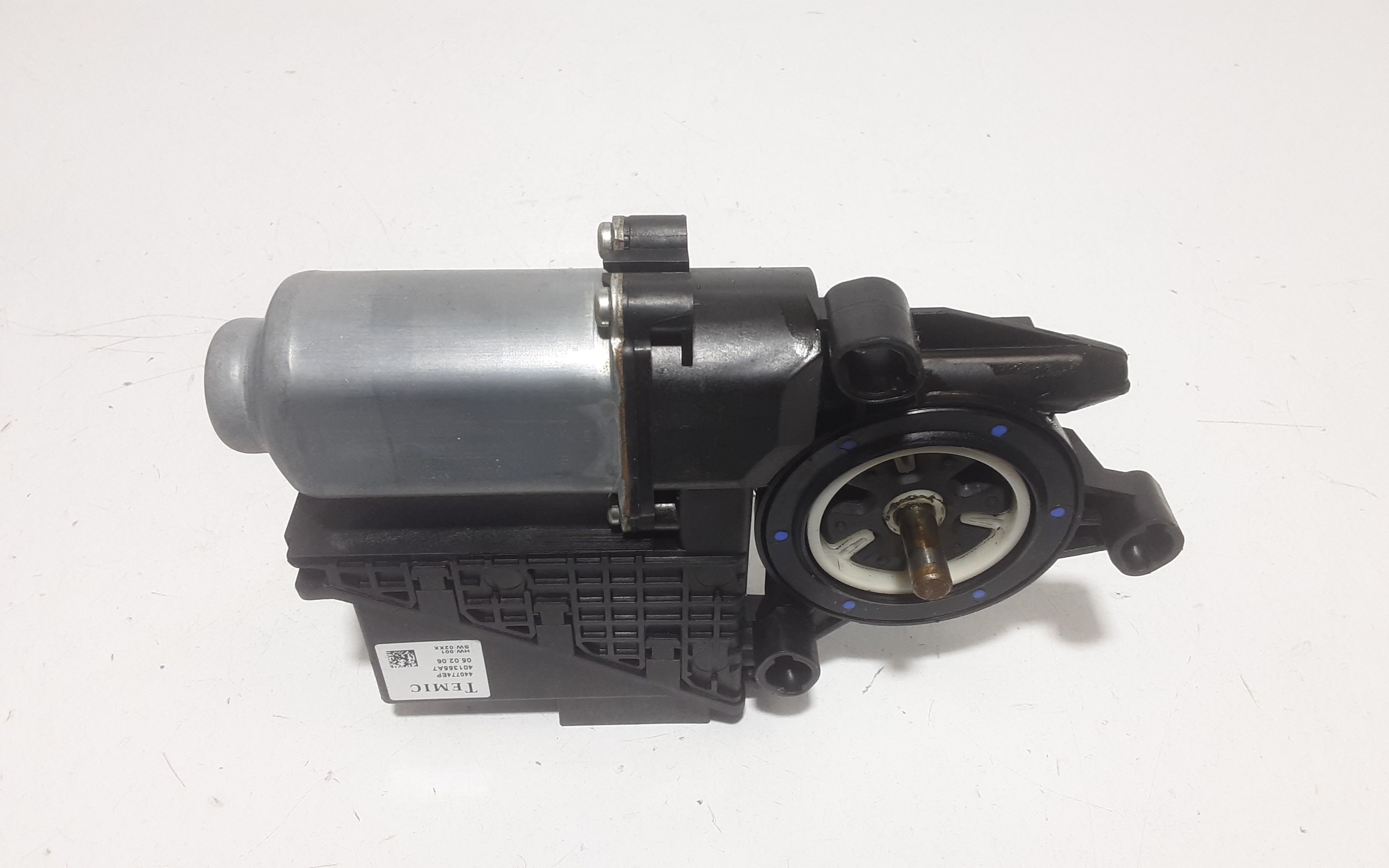 Motorino Alzavetro anteriore destra VOLKSWAGEN Polo 4 Serie