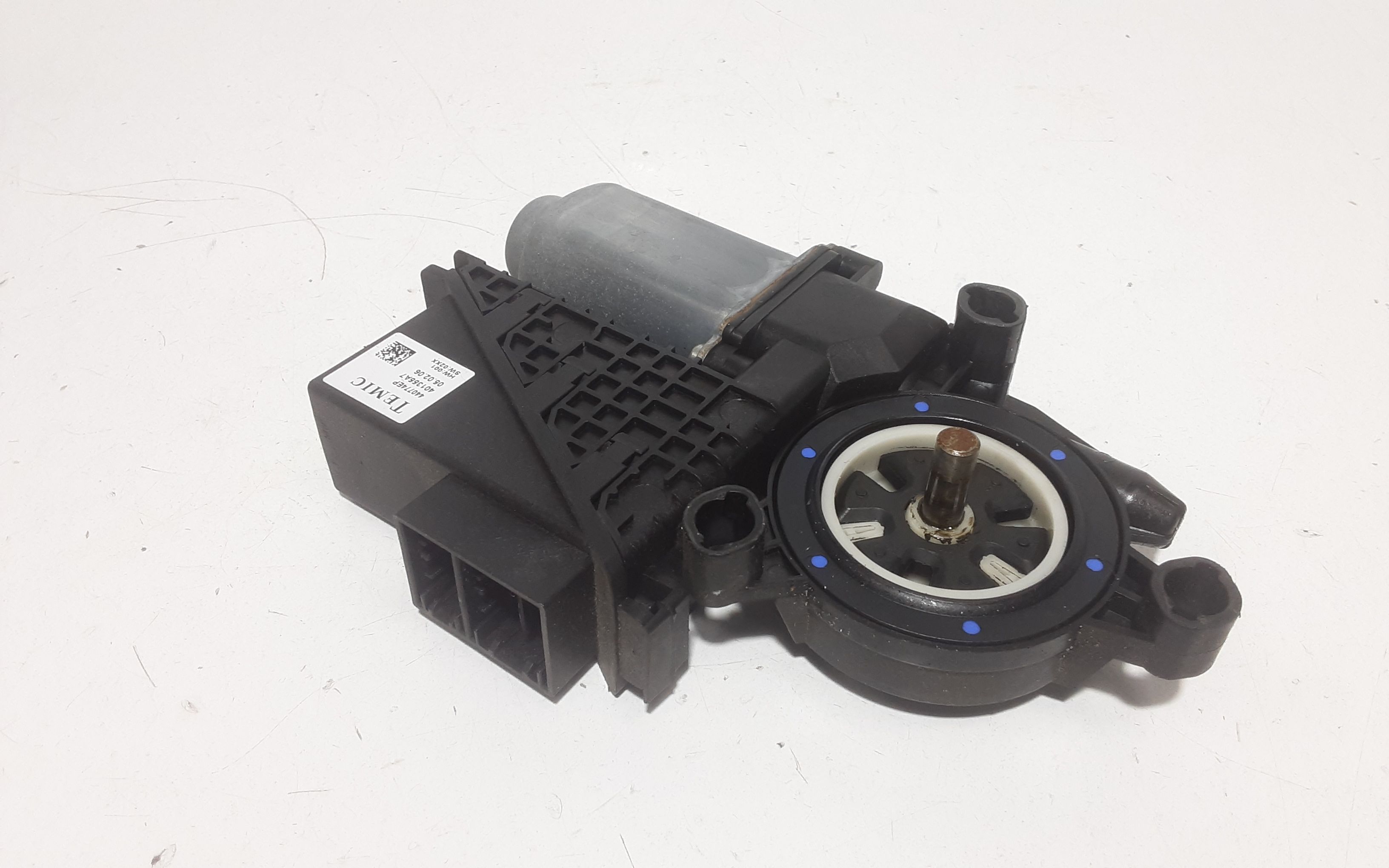 Motorino Alzavetro anteriore destra VOLKSWAGEN Polo 4 Serie