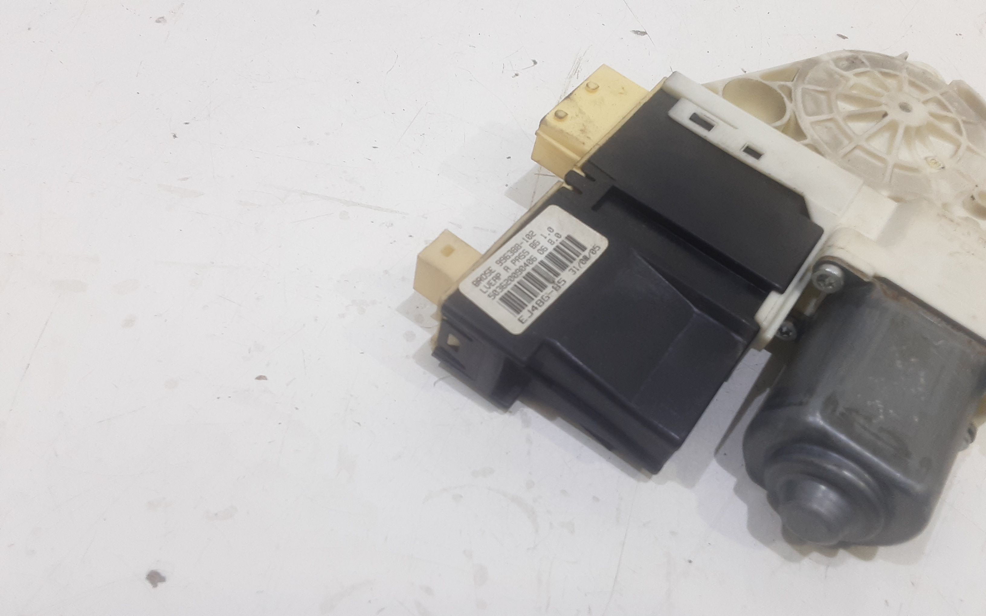 Motorino Alzavetro anteriore destra CITROEN C4 Berlina