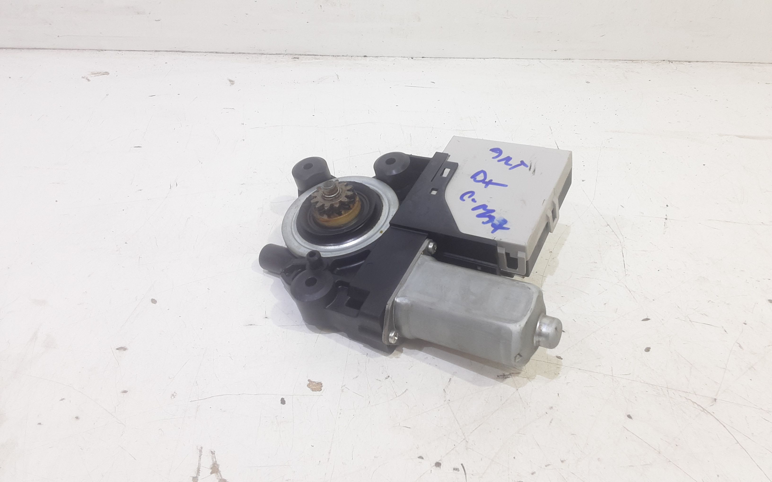 Motorino Alzavetro anteriore destra FORD C - Max Serie (07>10)