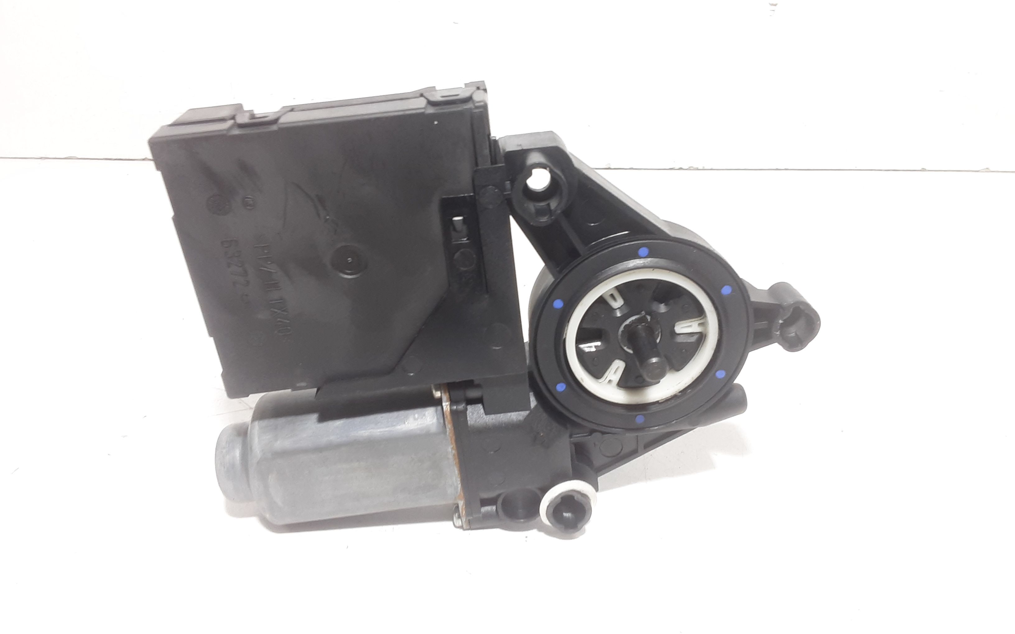 Motorino Alzavetro anteriore destra VOLKSWAGEN Touran 1 Serie