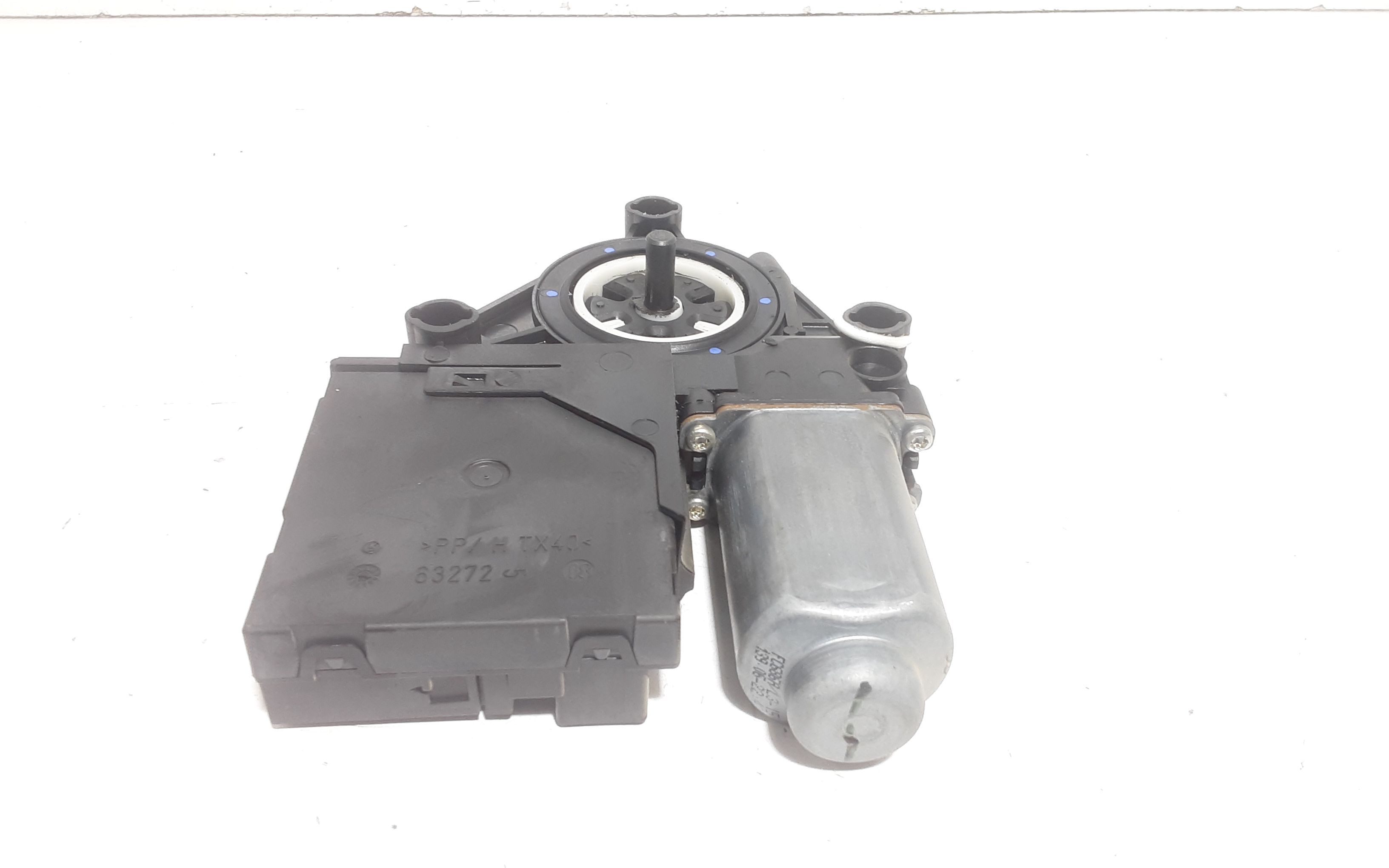 Motorino Alzavetro anteriore destra VOLKSWAGEN Touran 1 Serie