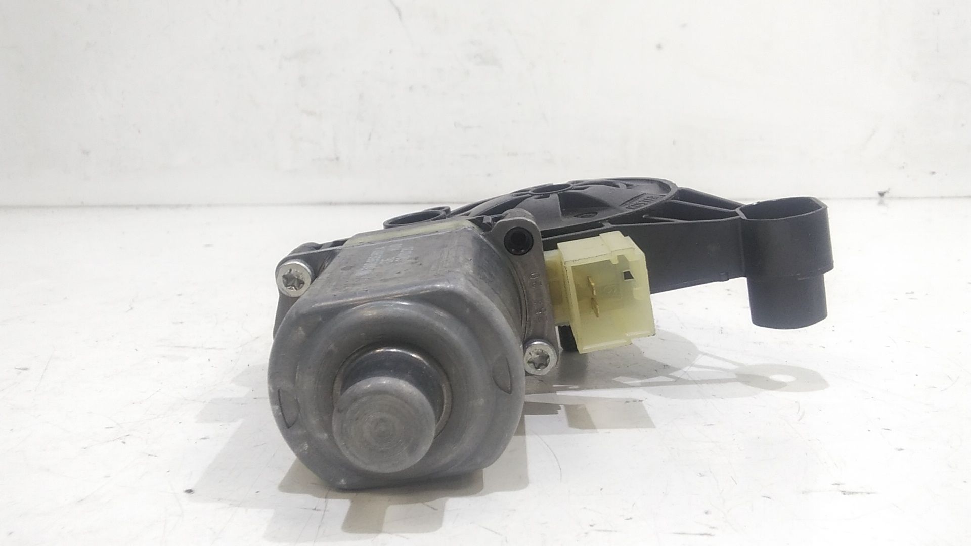 Motorino Alzavetro anteriore destra VOLKSWAGEN Golf Serie VIII (19>)