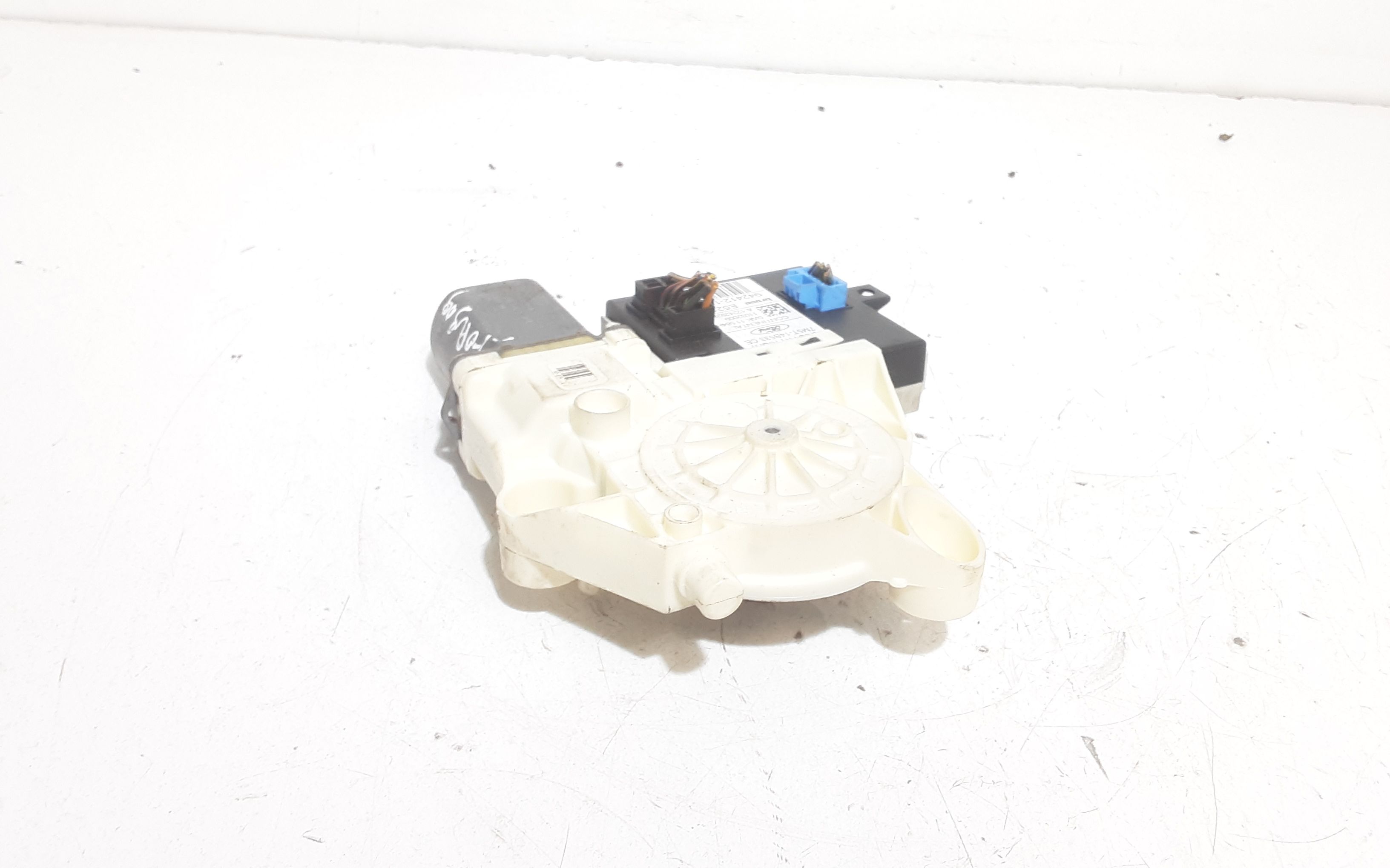 Motorino Alzavetro anteriore destra FORD Focus Berlina 4 Serie