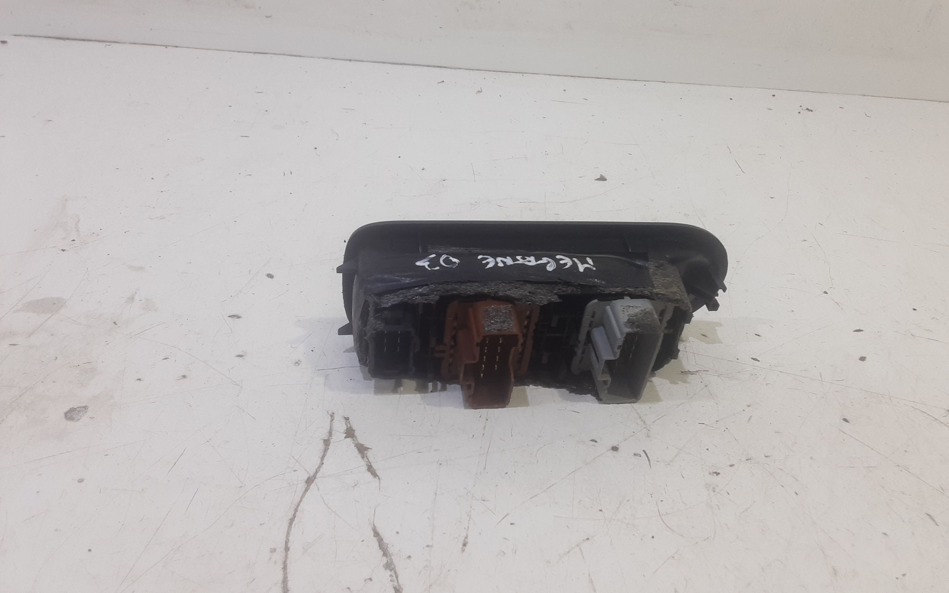 Pulsantiera anteriore sinistra Guida RENAULT Megane S. Wagon Serie (02>06)