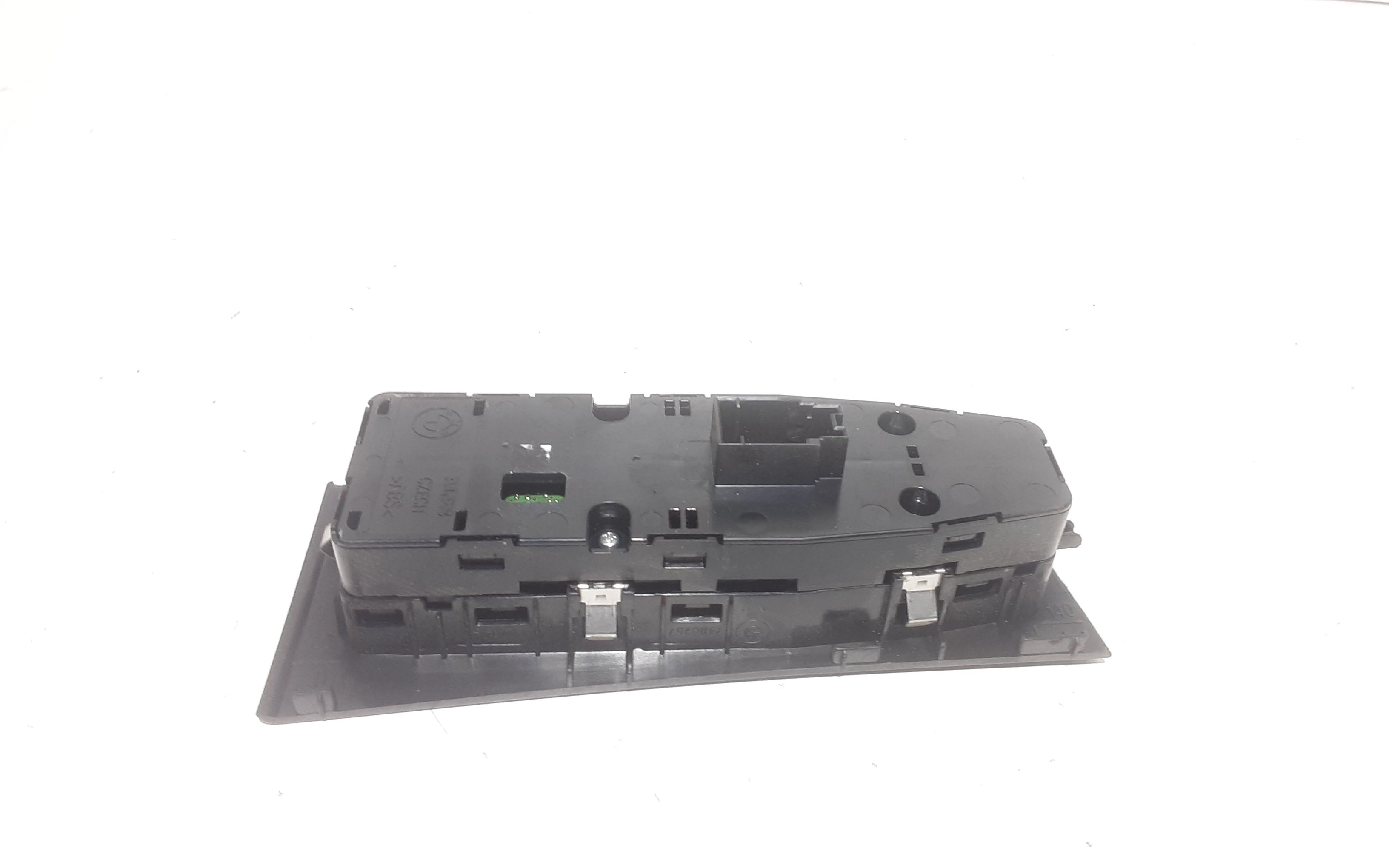 Pulsantiera anteriore sinistra Guida BMW Serie 1 F40 (19>)