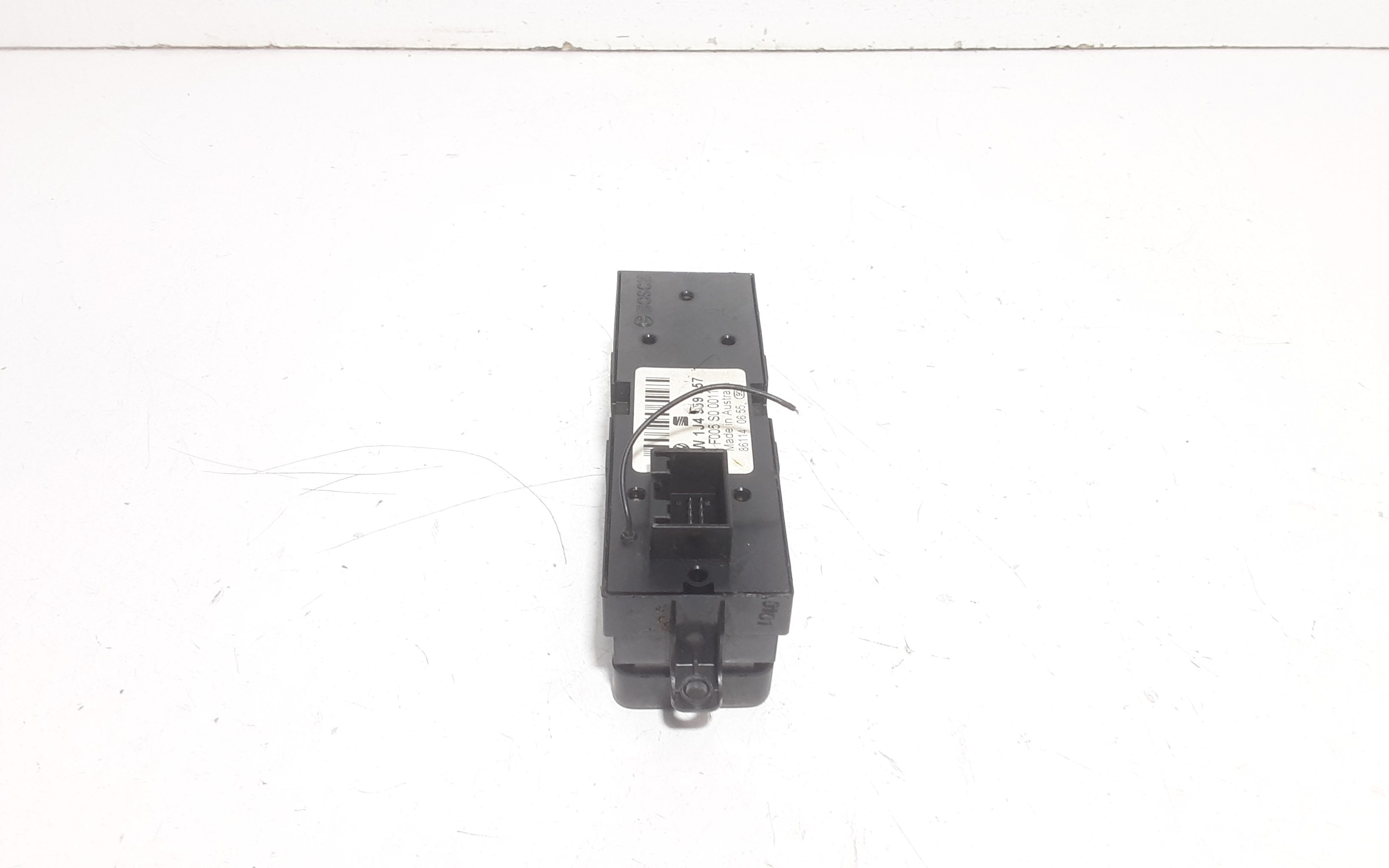 Pulsantiera anteriore sinistra Guida VOLKSWAGEN Golf 4 Berlina (97>03)