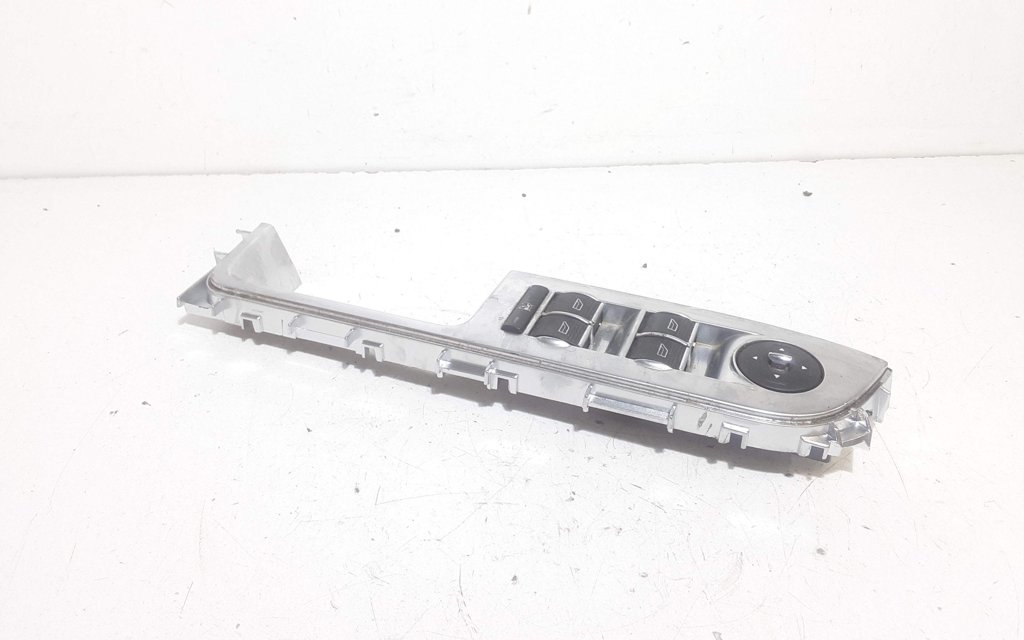 Pulsantiera anteriore sinistra Guida FORD Focus Berlina 4 Serie