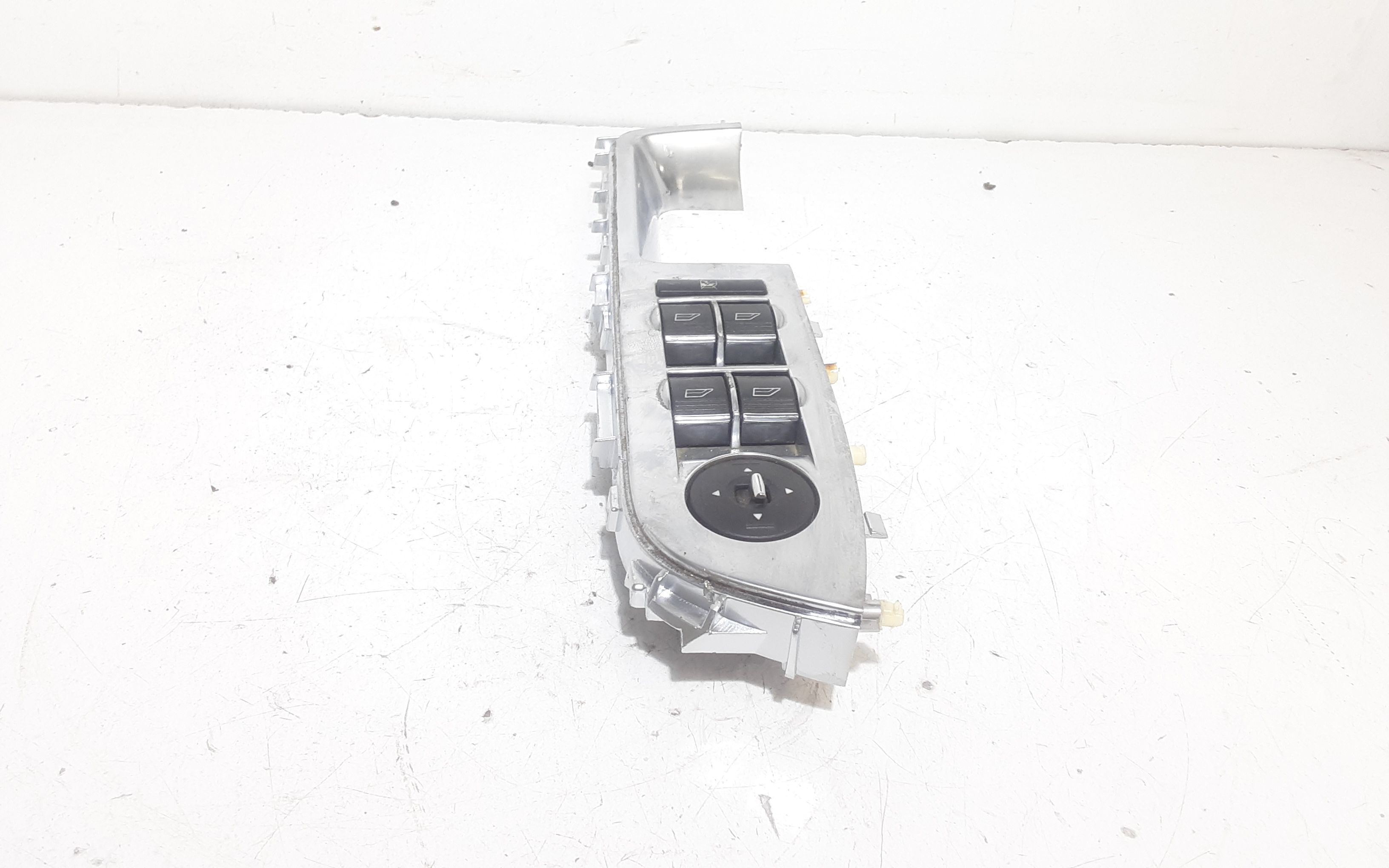 Pulsantiera anteriore sinistra Guida FORD Focus Berlina 4 Serie