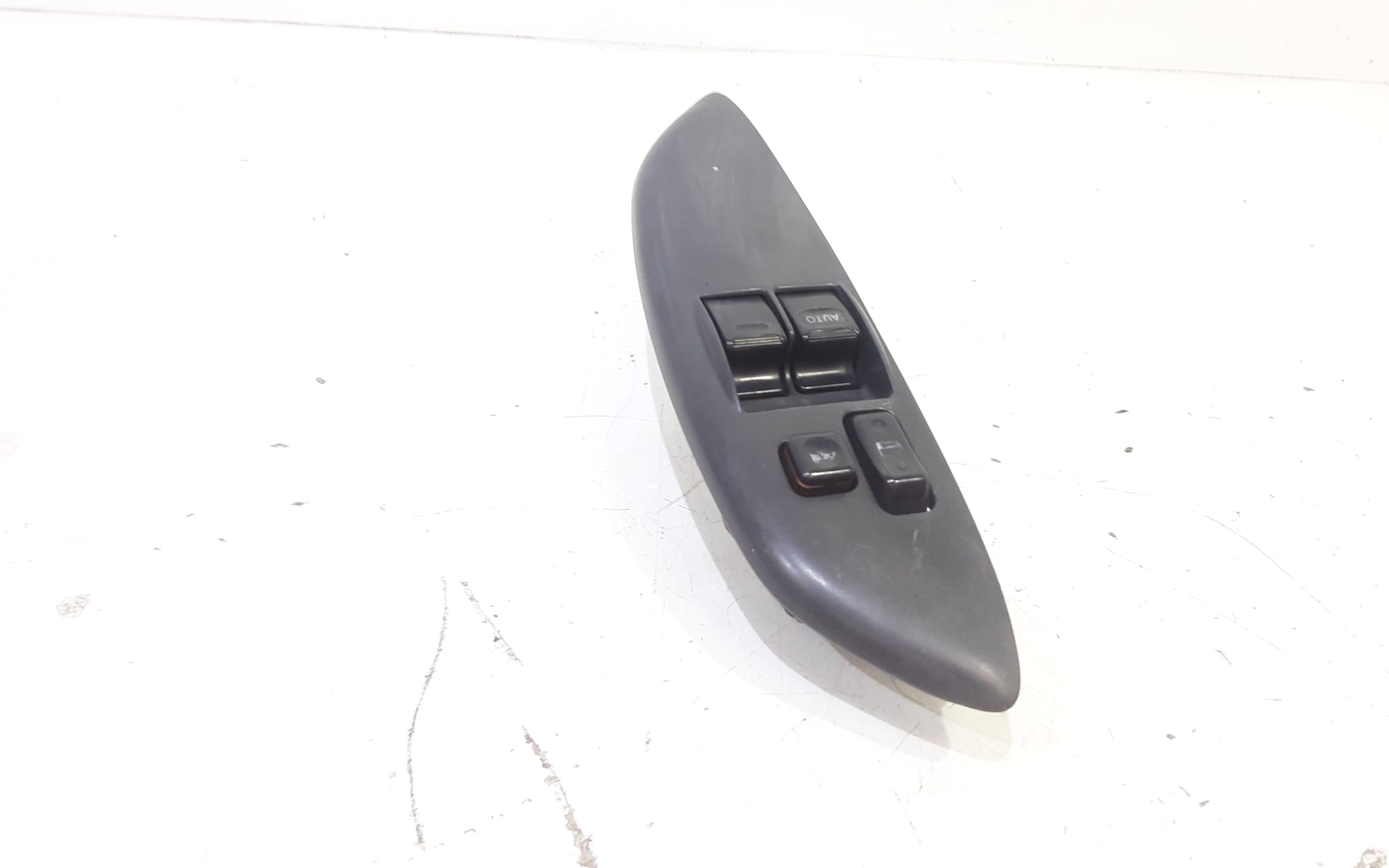 Pulsantiera anteriore sinistra Guida TOYOTA Yaris Serie (99>03)