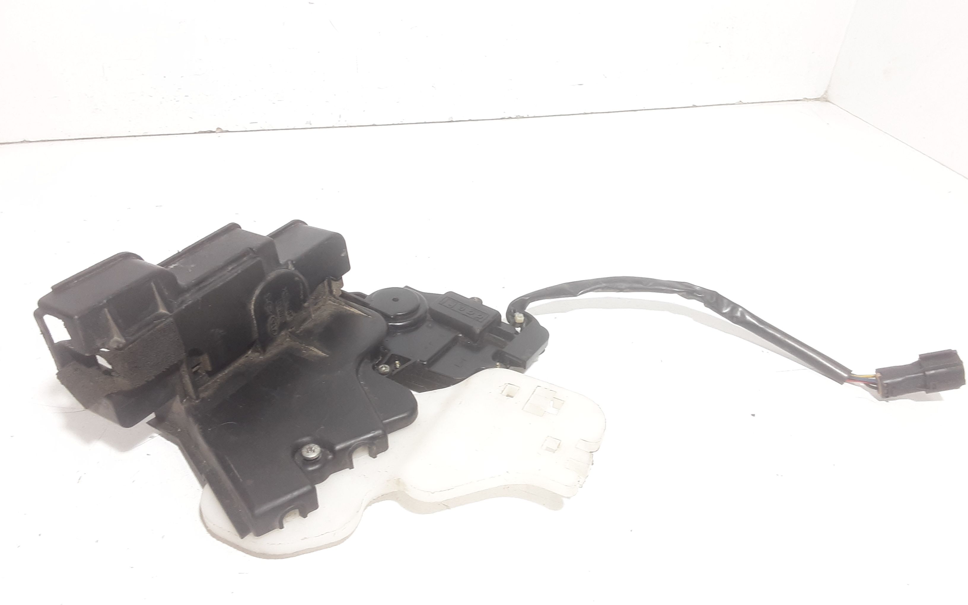 Serratura Anteriore Sinistra KIA Carnival 3 Serie