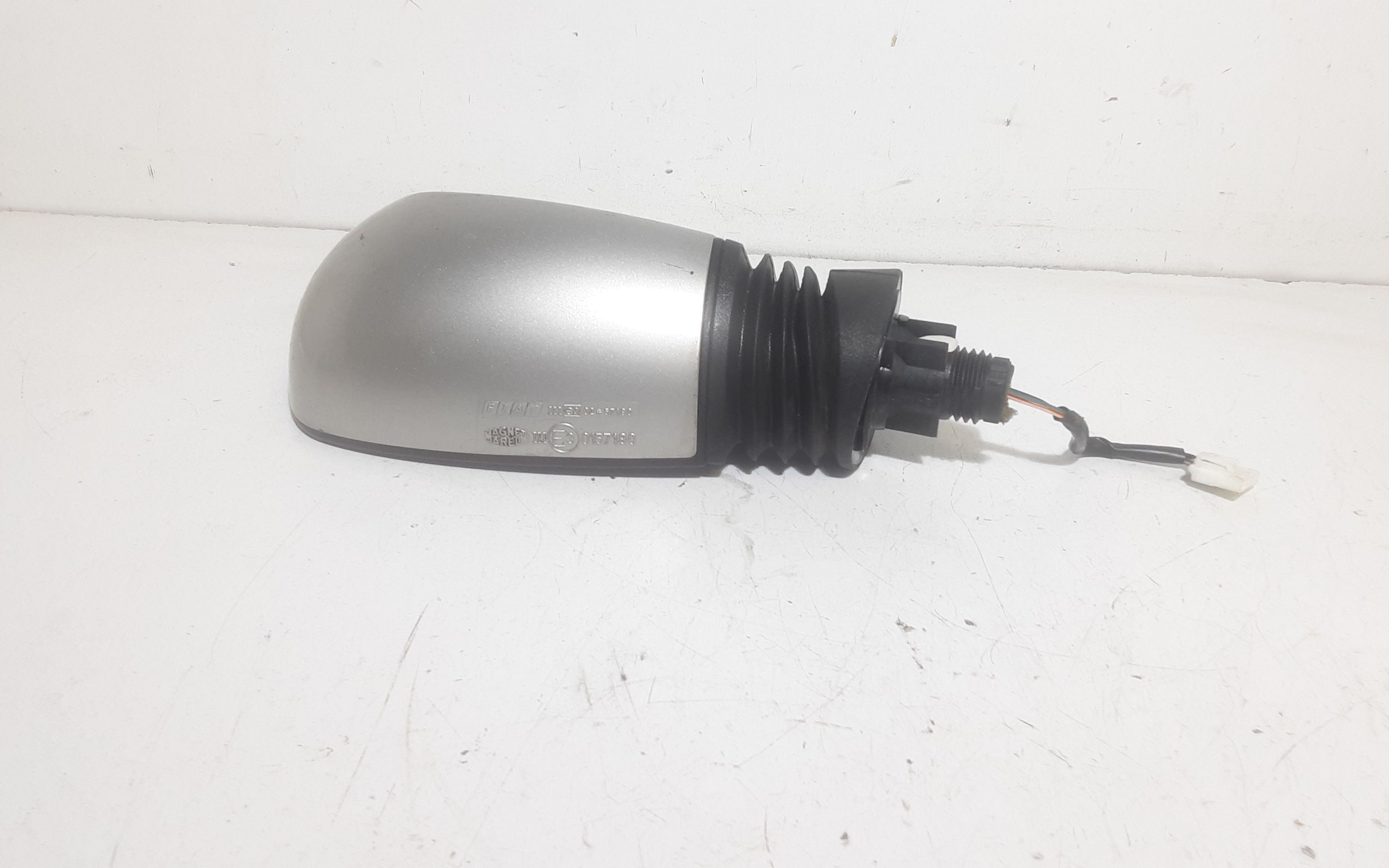 Specchietto Retrovisore Destro FIAT Punto Berlina 5P