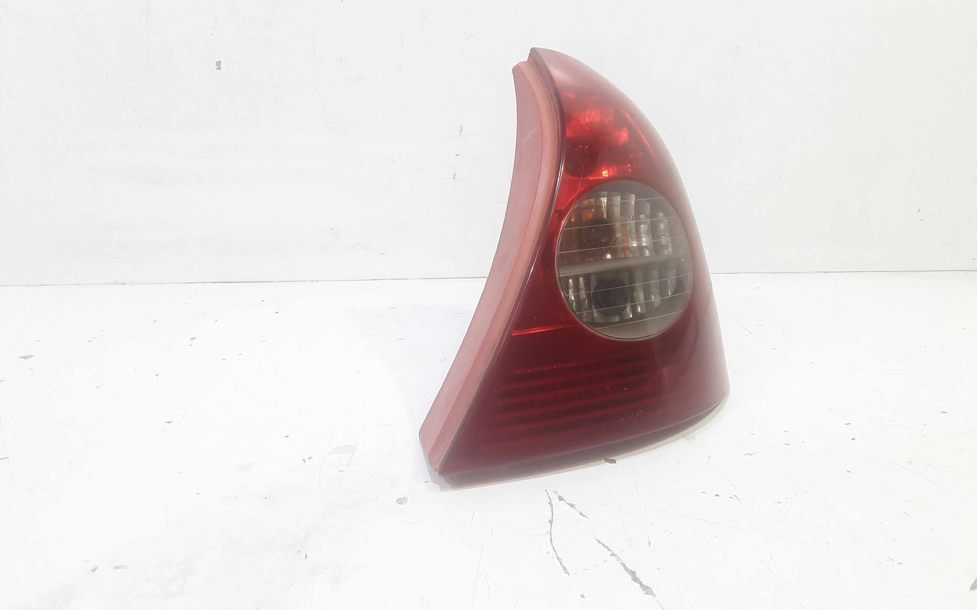 Stop fanale posteriore Destro Passeggero RENAULT Clio Serie (01>05)