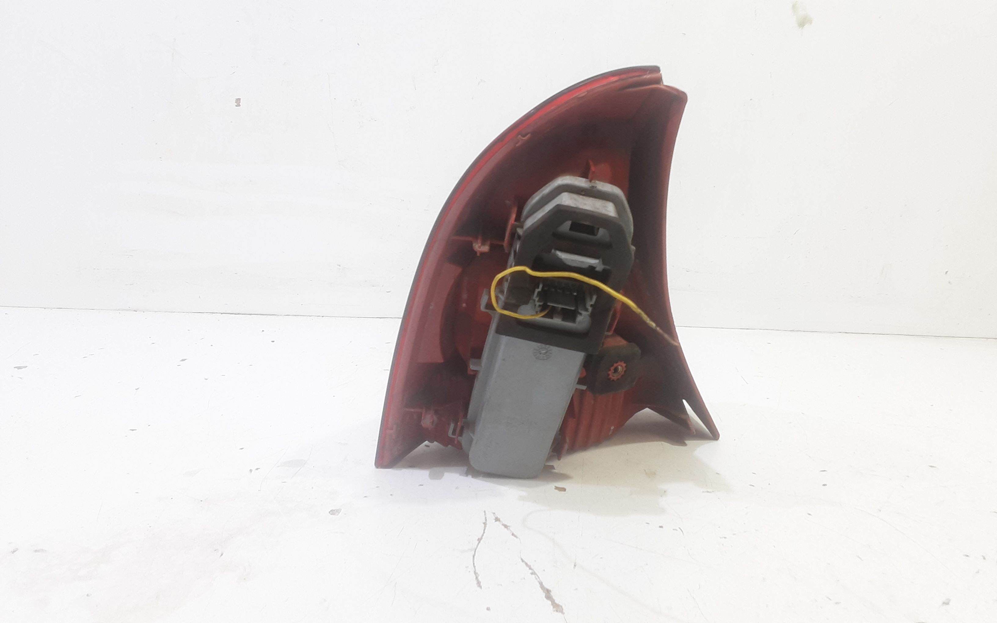 Stop fanale posteriore Destro Passeggero RENAULT Clio Serie (01>05)