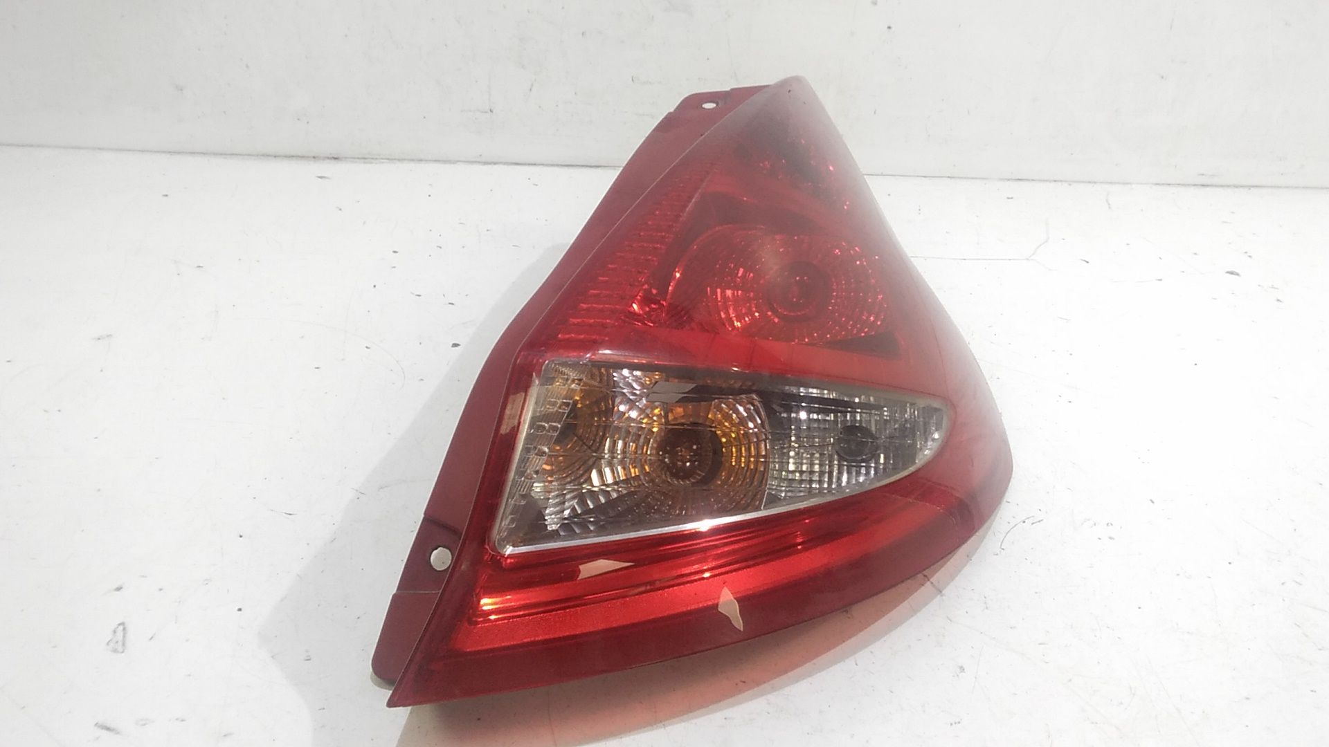 Stop fanale posteriore Destro Passeggero FORD Fiesta 6 Serie