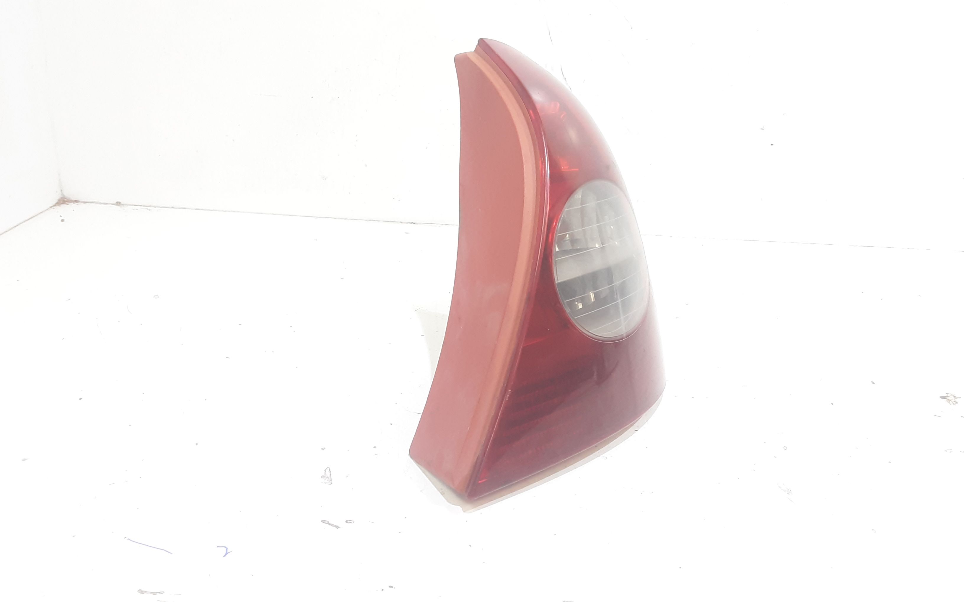 Stop fanale posteriore Destro Passeggero RENAULT Clio Serie (01>05)