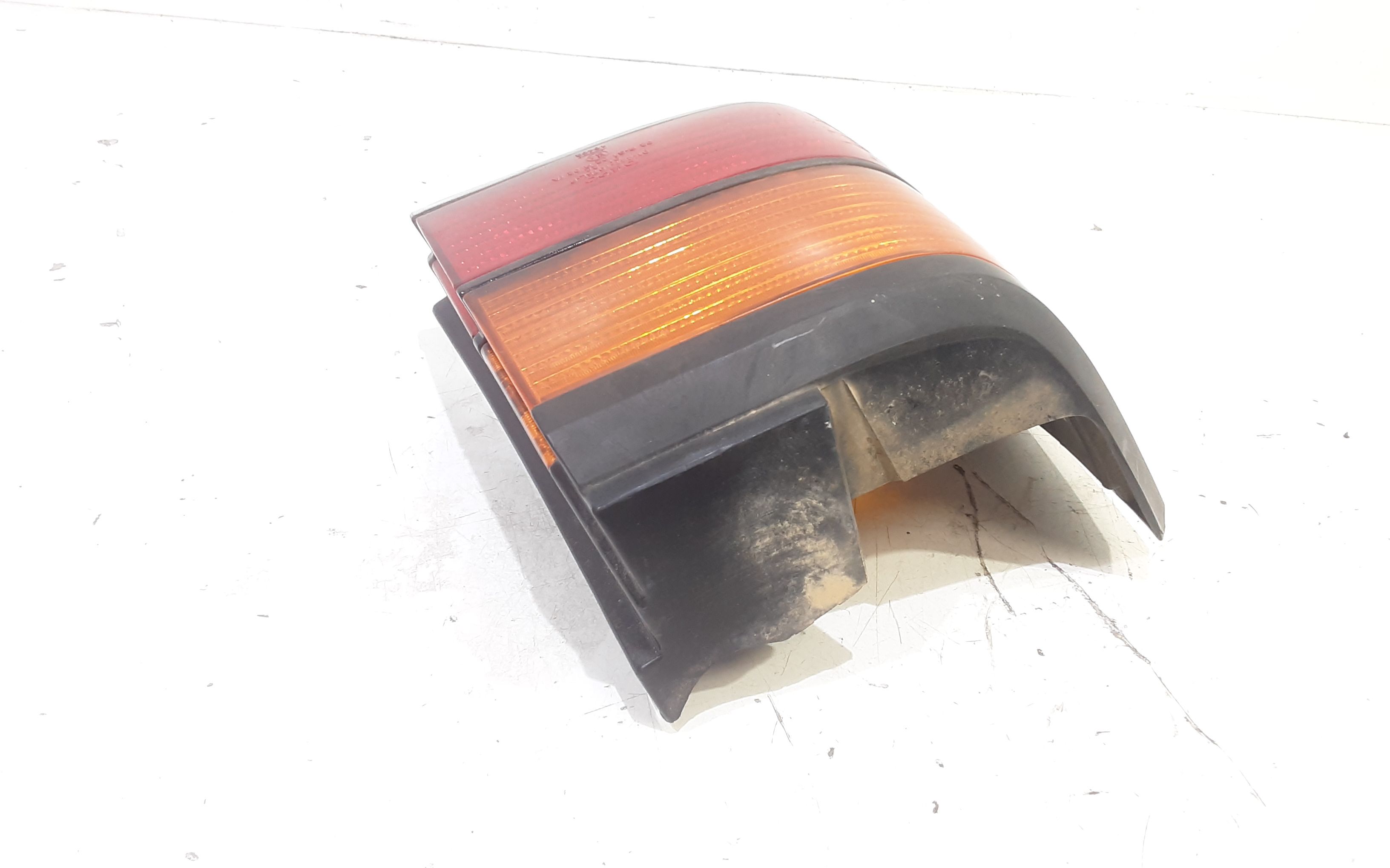 Stop fanale Posteriore sinistro lato Guida VOLKSWAGEN Passat Berlina 2 Serie