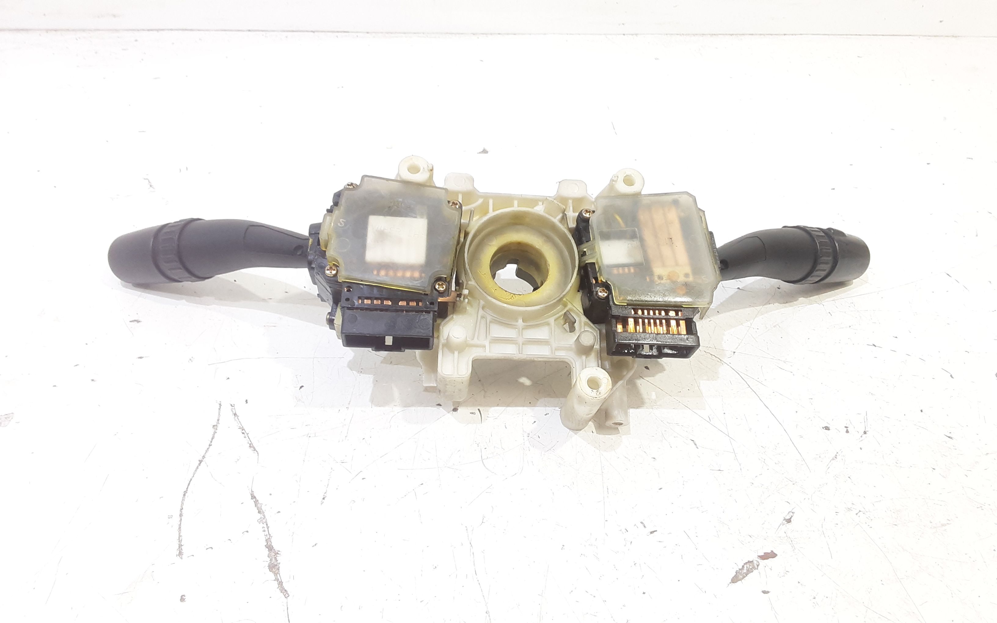 Devioluci HYUNDAI Terracan 2 Serie