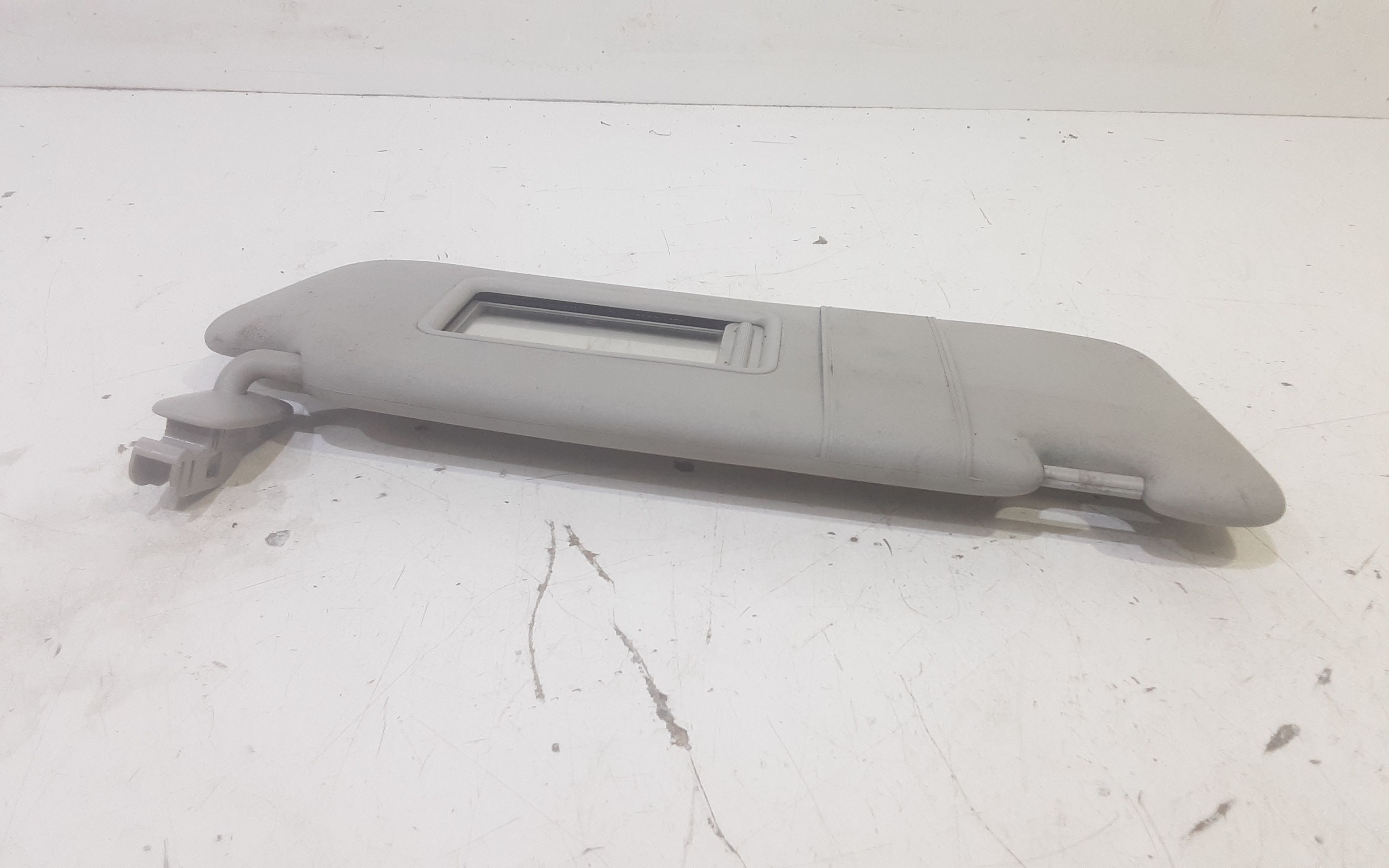 Parasole aletta Lato Passeggero AUDI A3 Serie (8P1) (03>05)