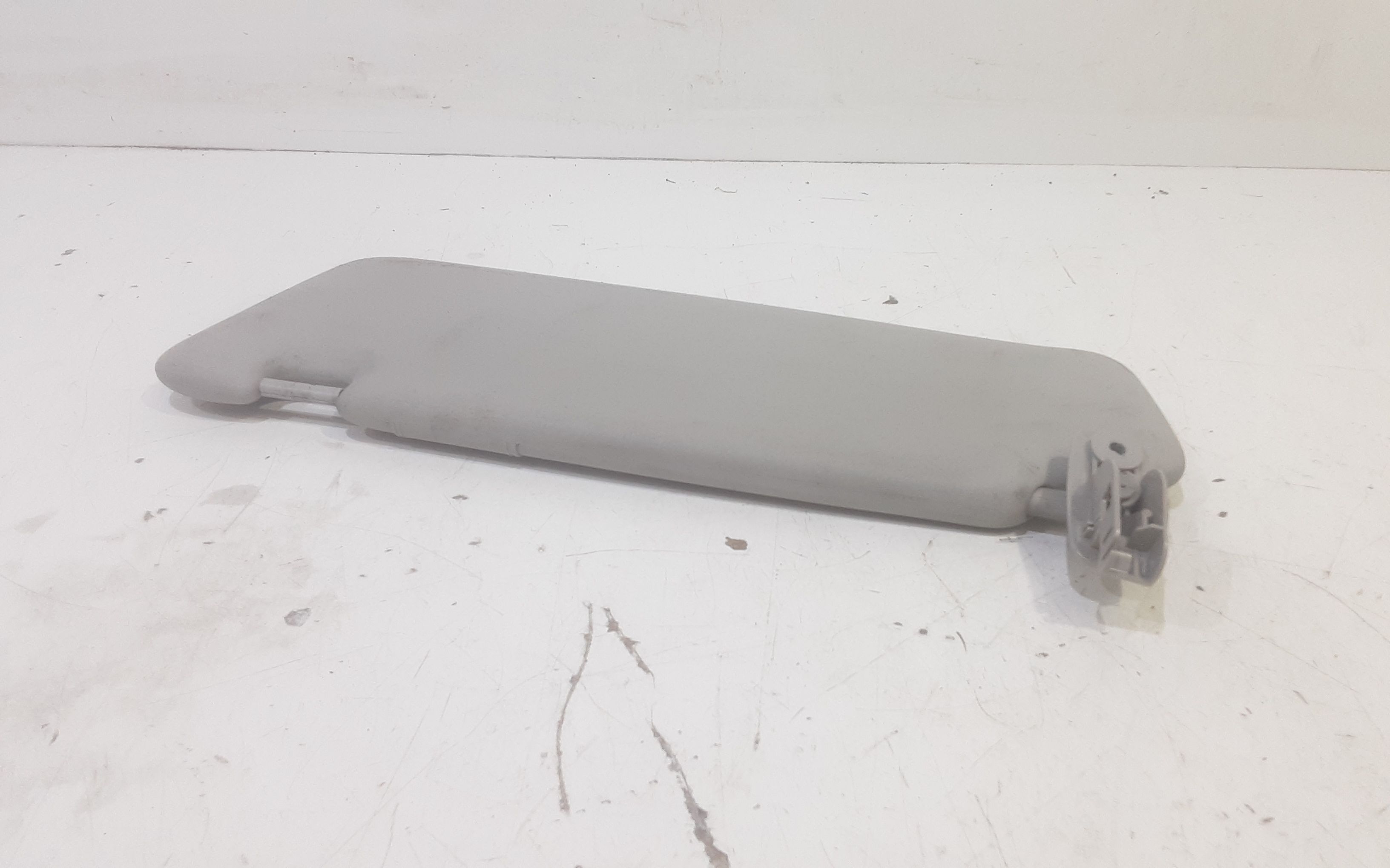 Parasole aletta Lato Passeggero AUDI A3 Serie (8P1) (03>05)