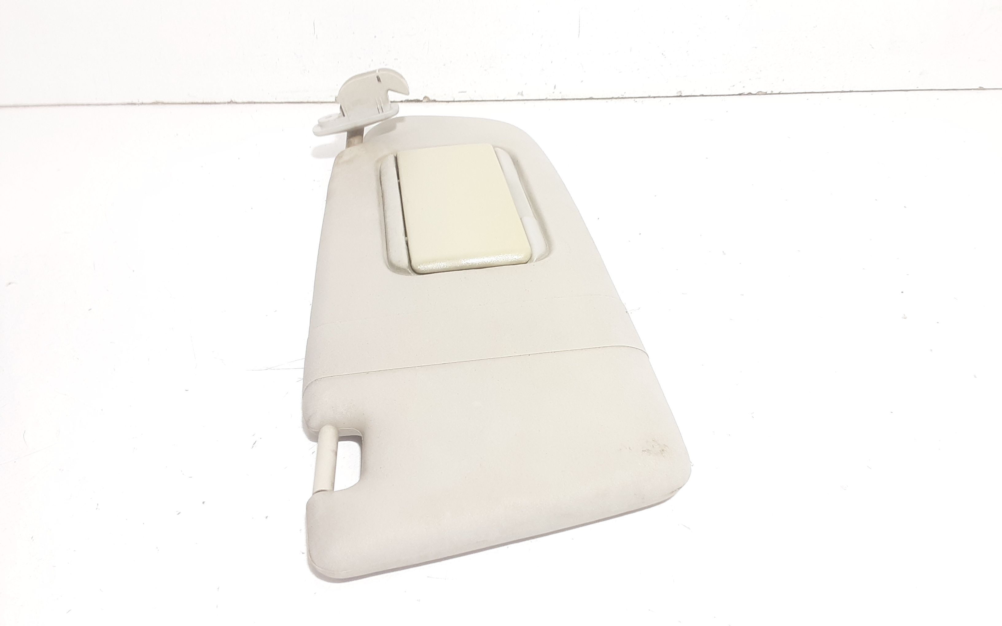 Parasole aletta Lato Passeggero AUDI A4 Berlina (8E) (04>07)