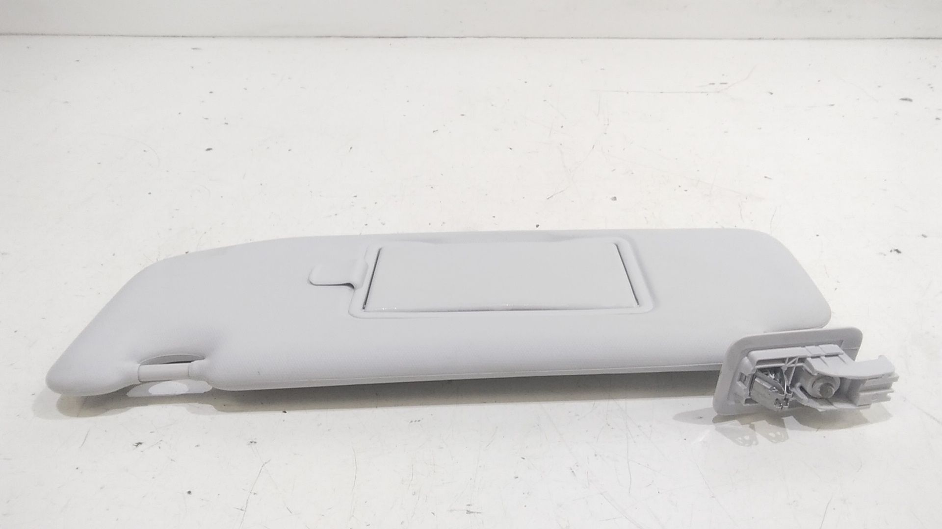 Parasole aletta anteriore Lato Guida PEUGEOT 208 Serie (12>19)