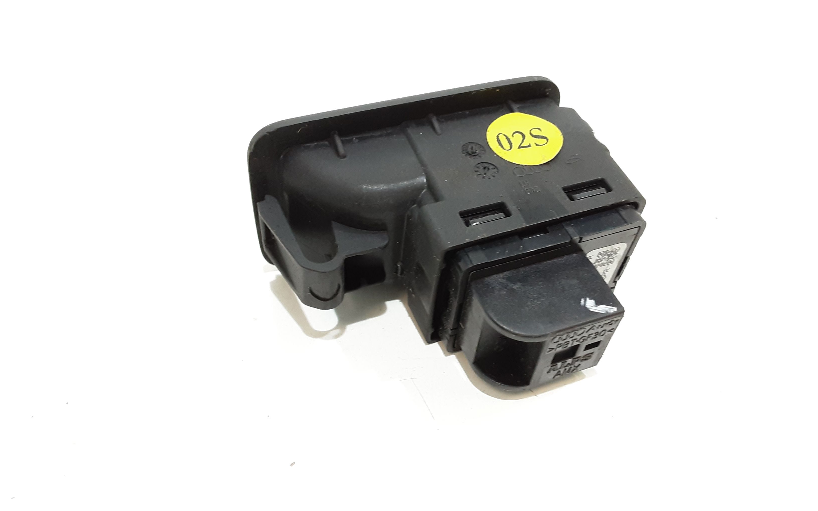 Pulsante apertura portellone posteriore AUDI Q5 Serie (FYB)