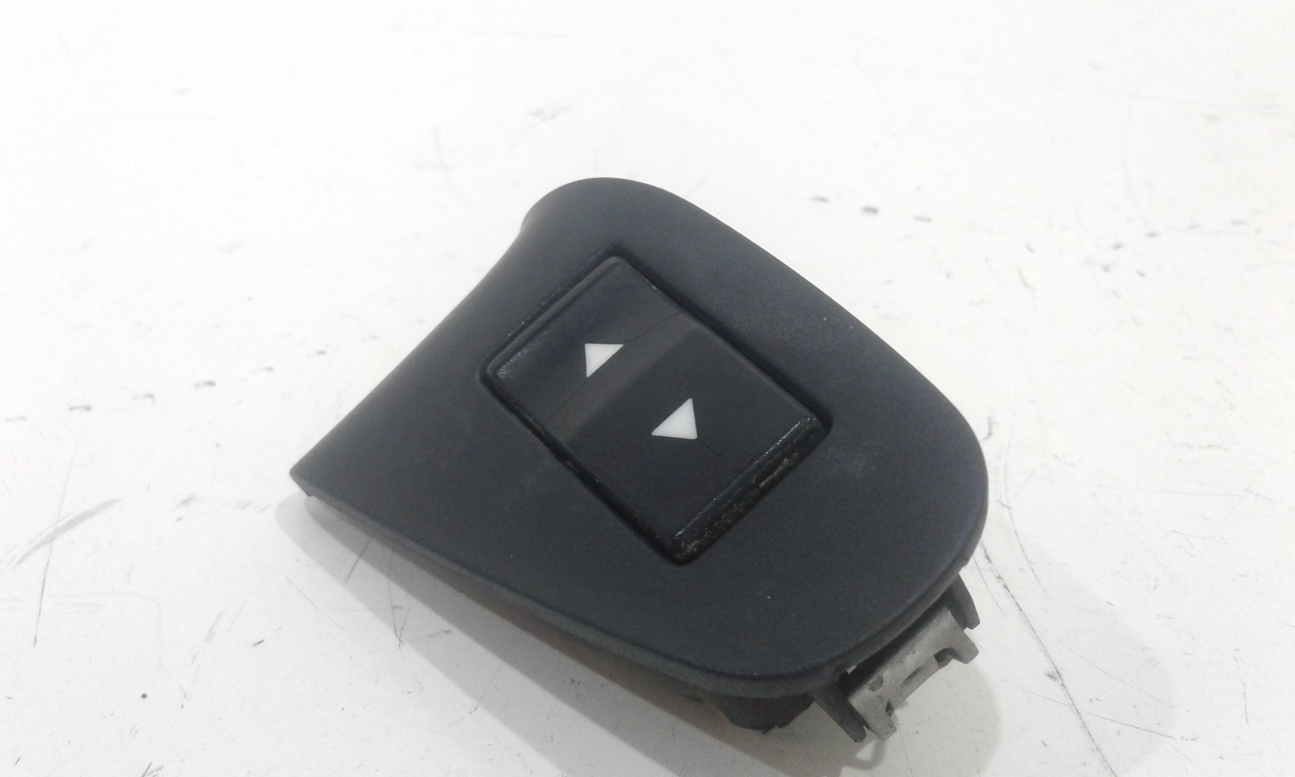 Pulsantiera Anteriore Destra Passeggero FIAT Stilo Berlina 5P