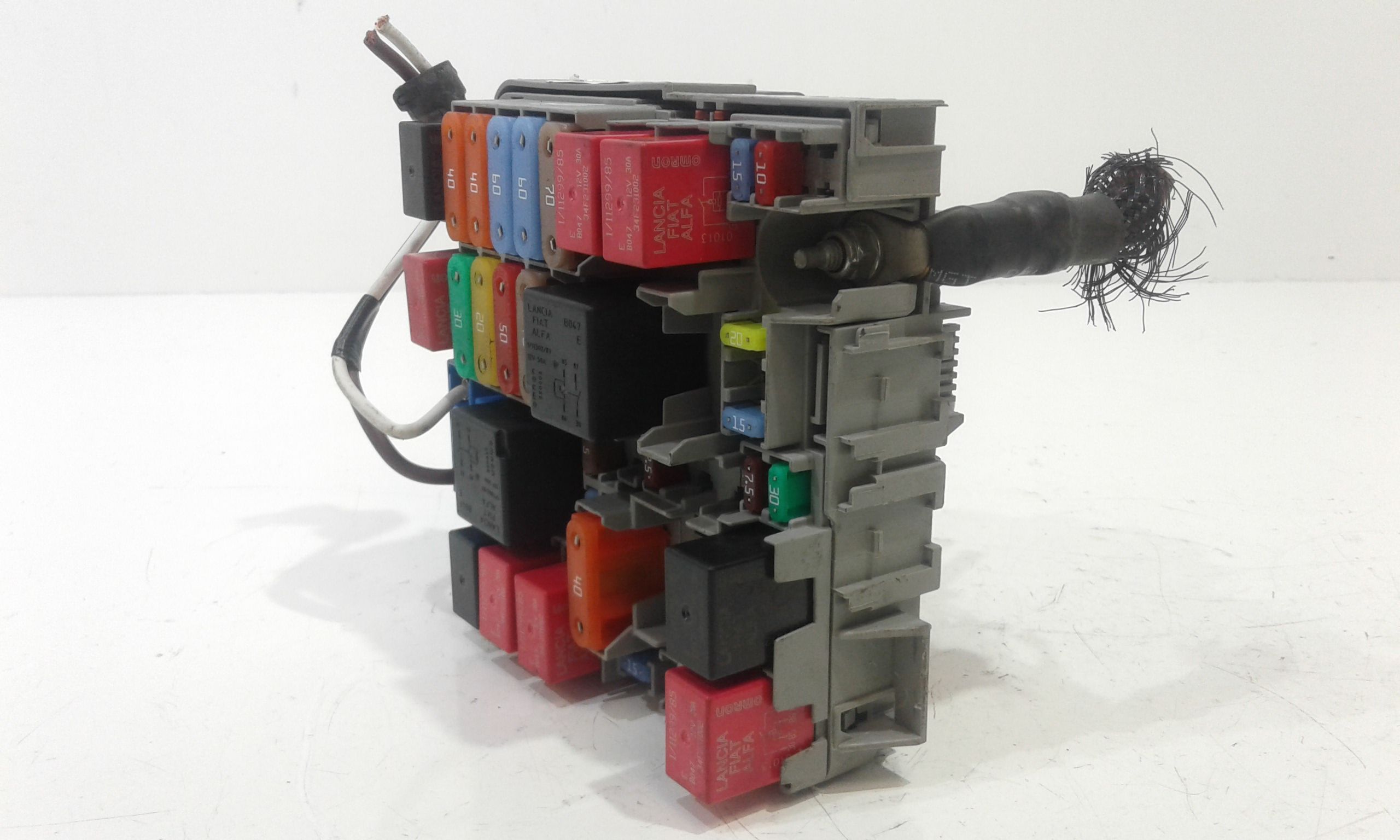 Centralina porta fusibili FIAT 500 L 1  Serie