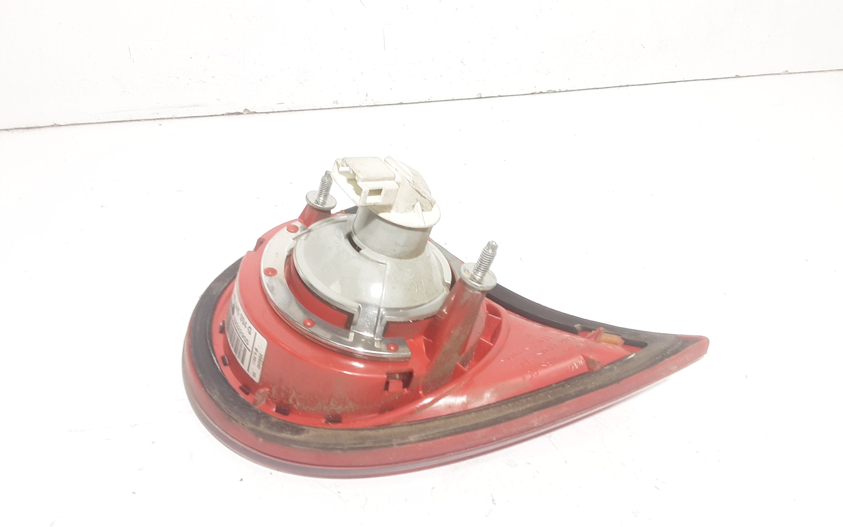 Stop Posteriore Sinistro Integrato nel Portello VOLKSWAGEN Golf 5 Berlina (03>08)