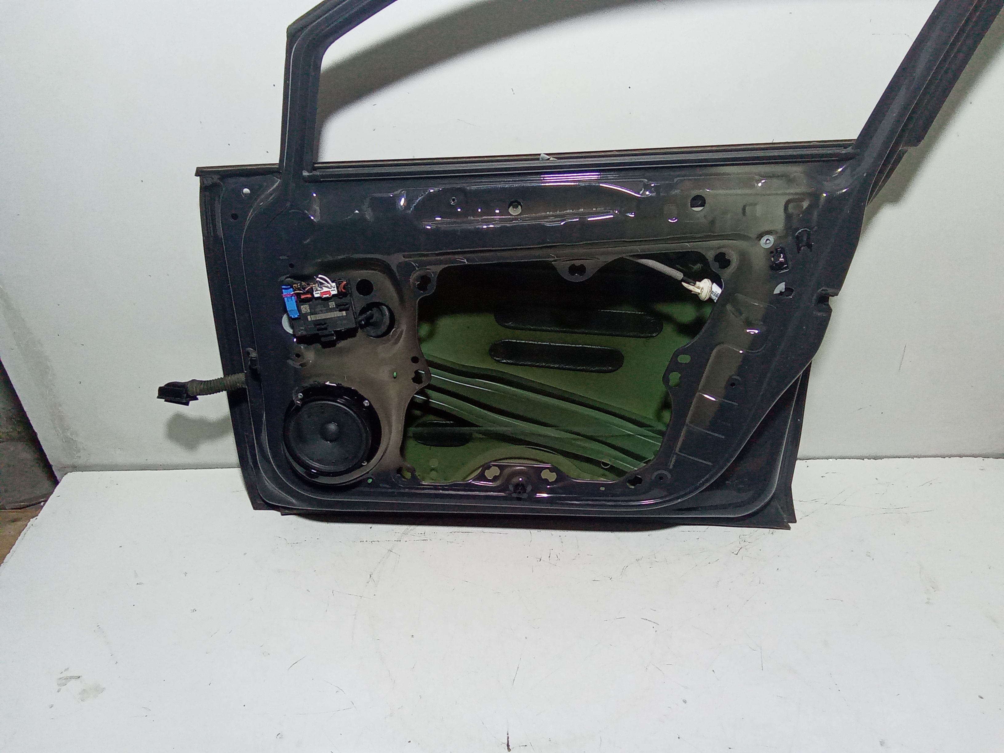 Portiera anteriore Destra VOLKSWAGEN Golf Serie VIII (19>)