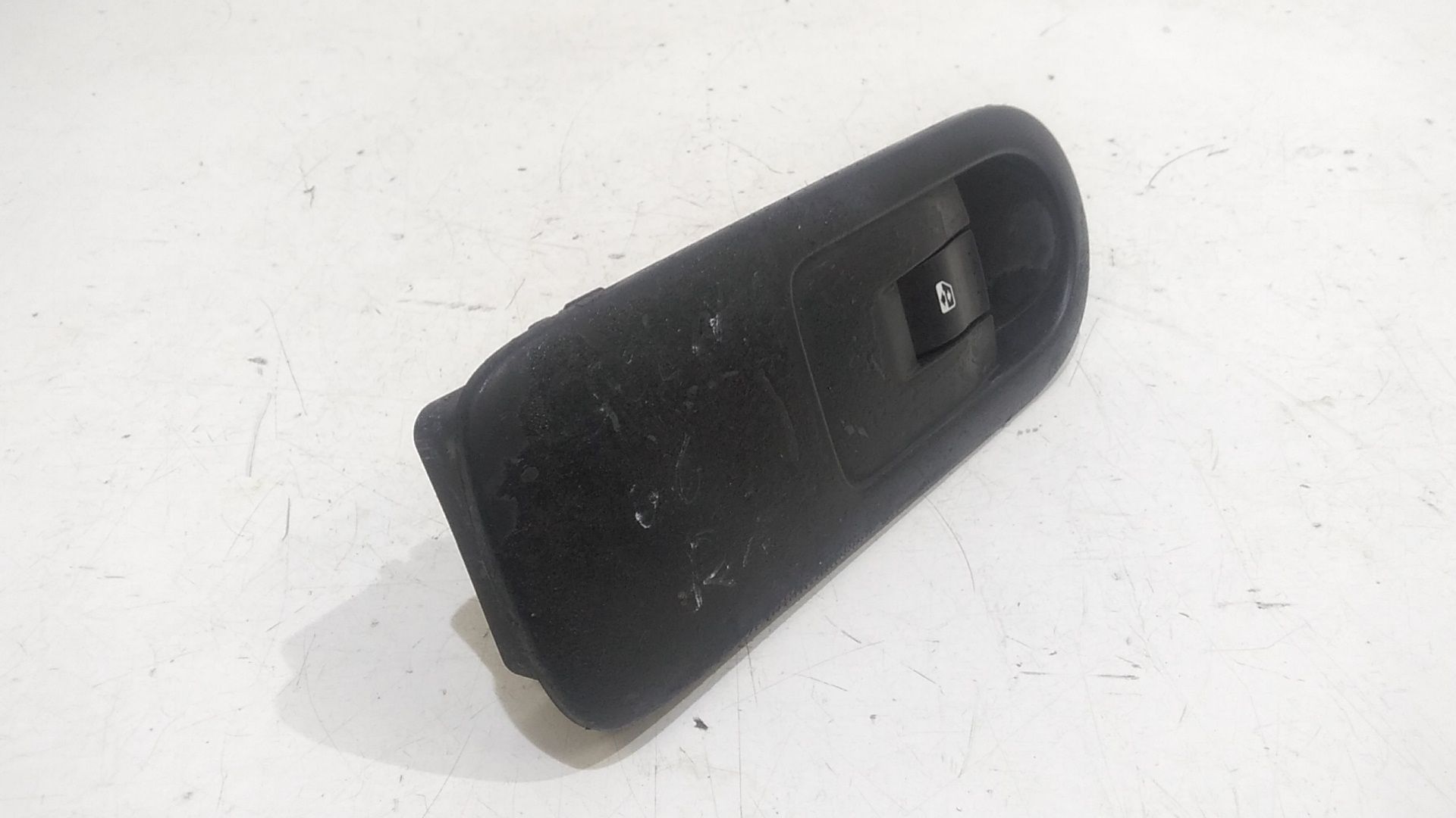 Pulsantiera Anteriore Destra Passeggero RENAULT Scenic Serie (03>09)