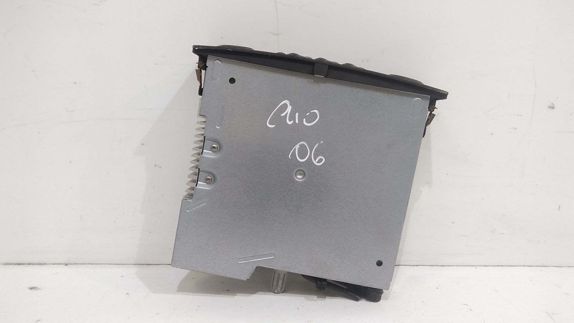 Autoradio RENAULT Clio Serie (04>08)