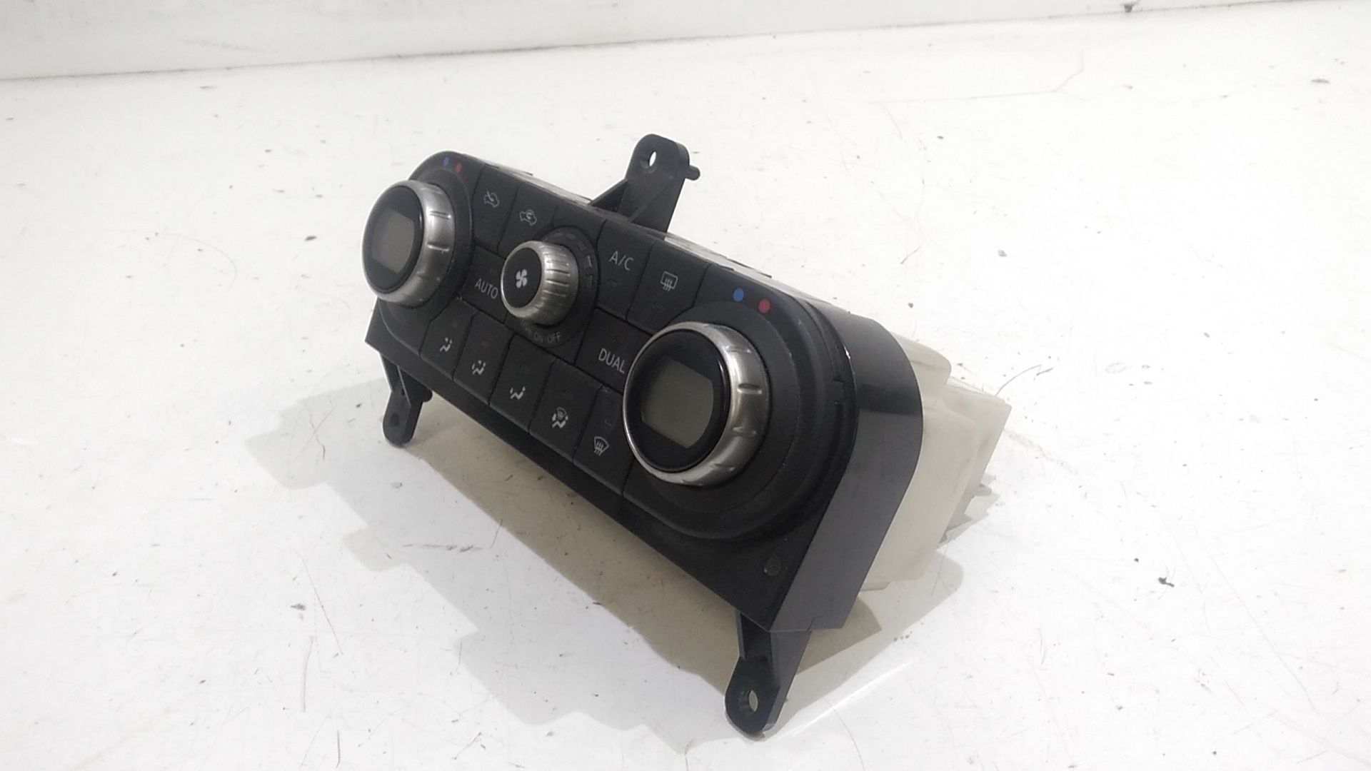 Comandi Clima NISSAN Qashqai 1 Serie