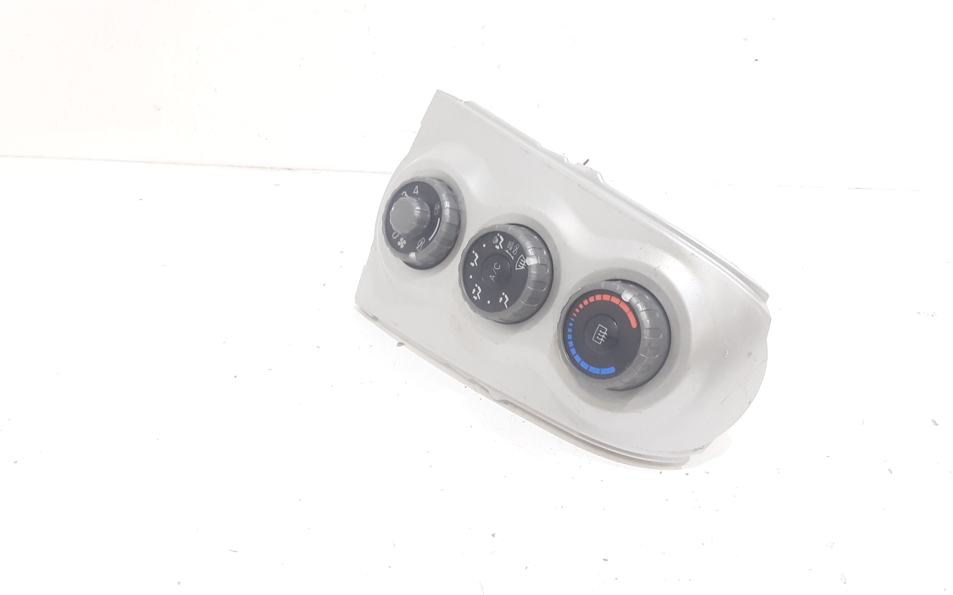 Comandi Clima TOYOTA Yaris Serie (05>08)