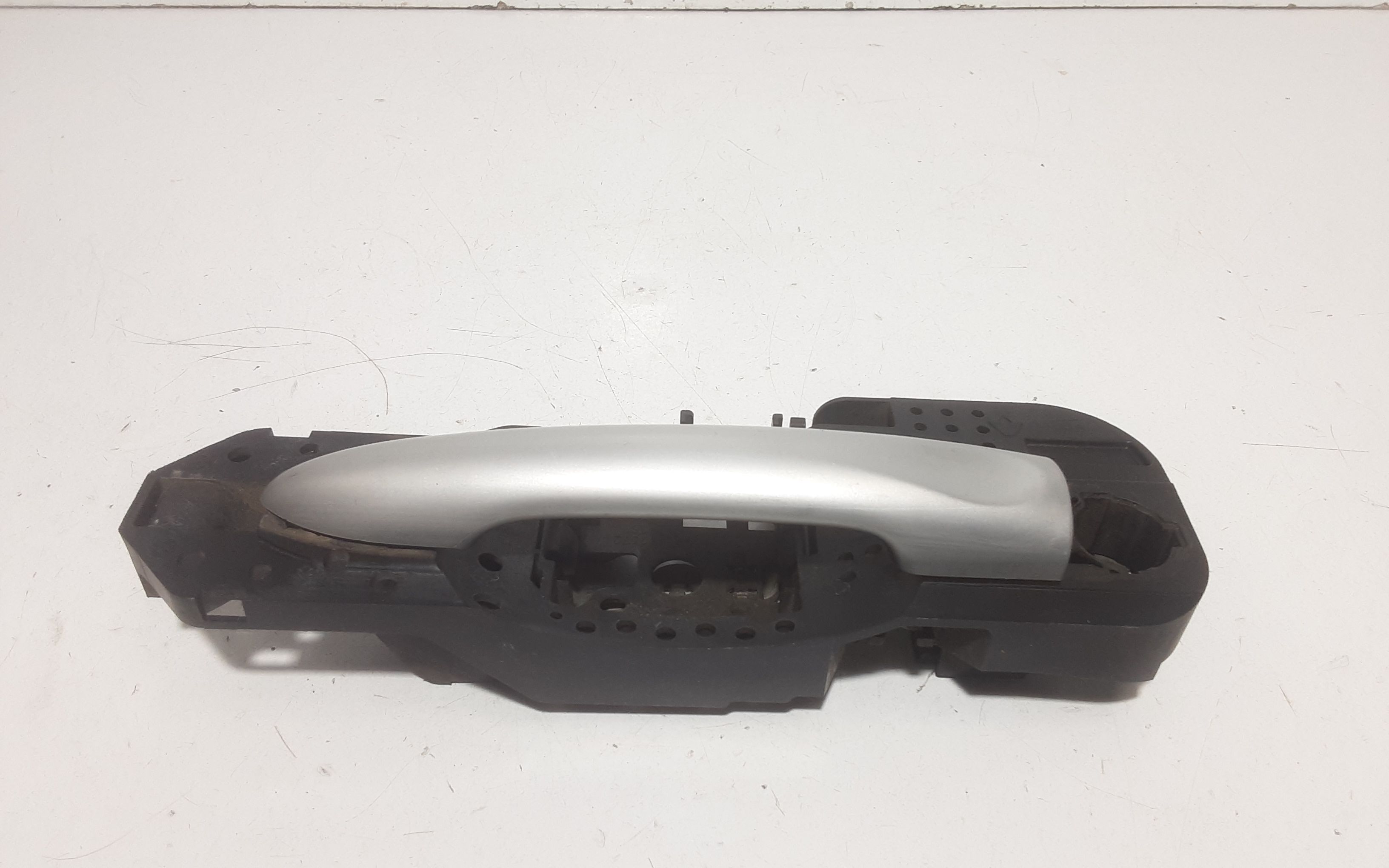 Maniglia esterna Posteriore Destra RENAULT Megane Serie (08>15)