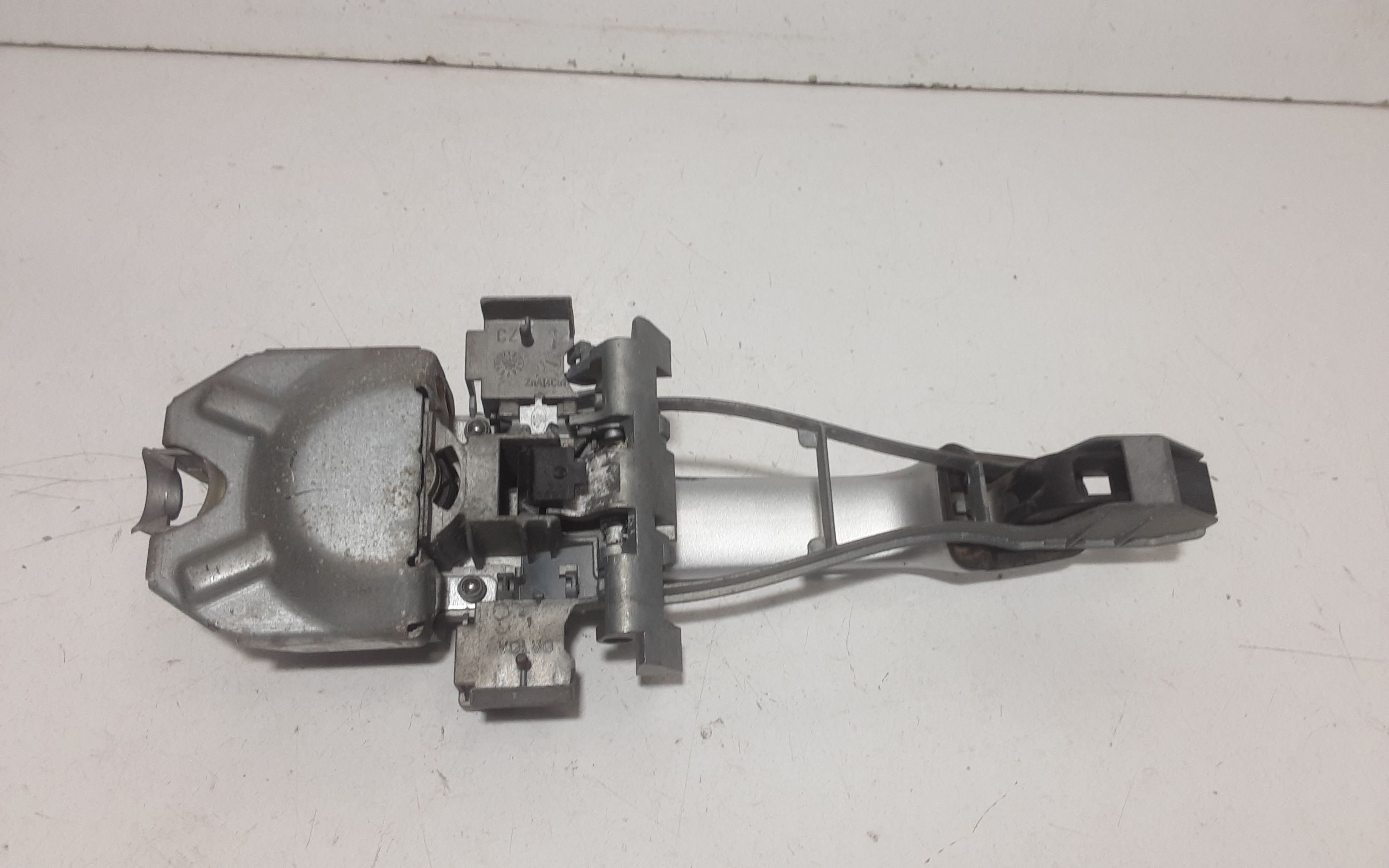 Maniglia esterna Anteriore Sinistra VOLVO V50 1 Serie