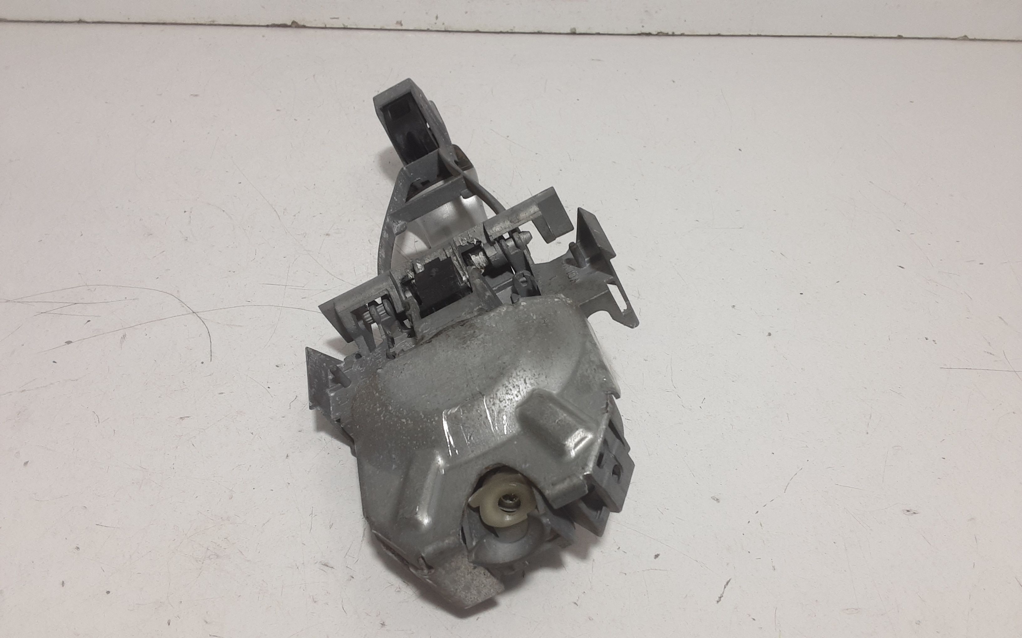 Maniglia esterna Anteriore Sinistra VOLVO V50 1 Serie