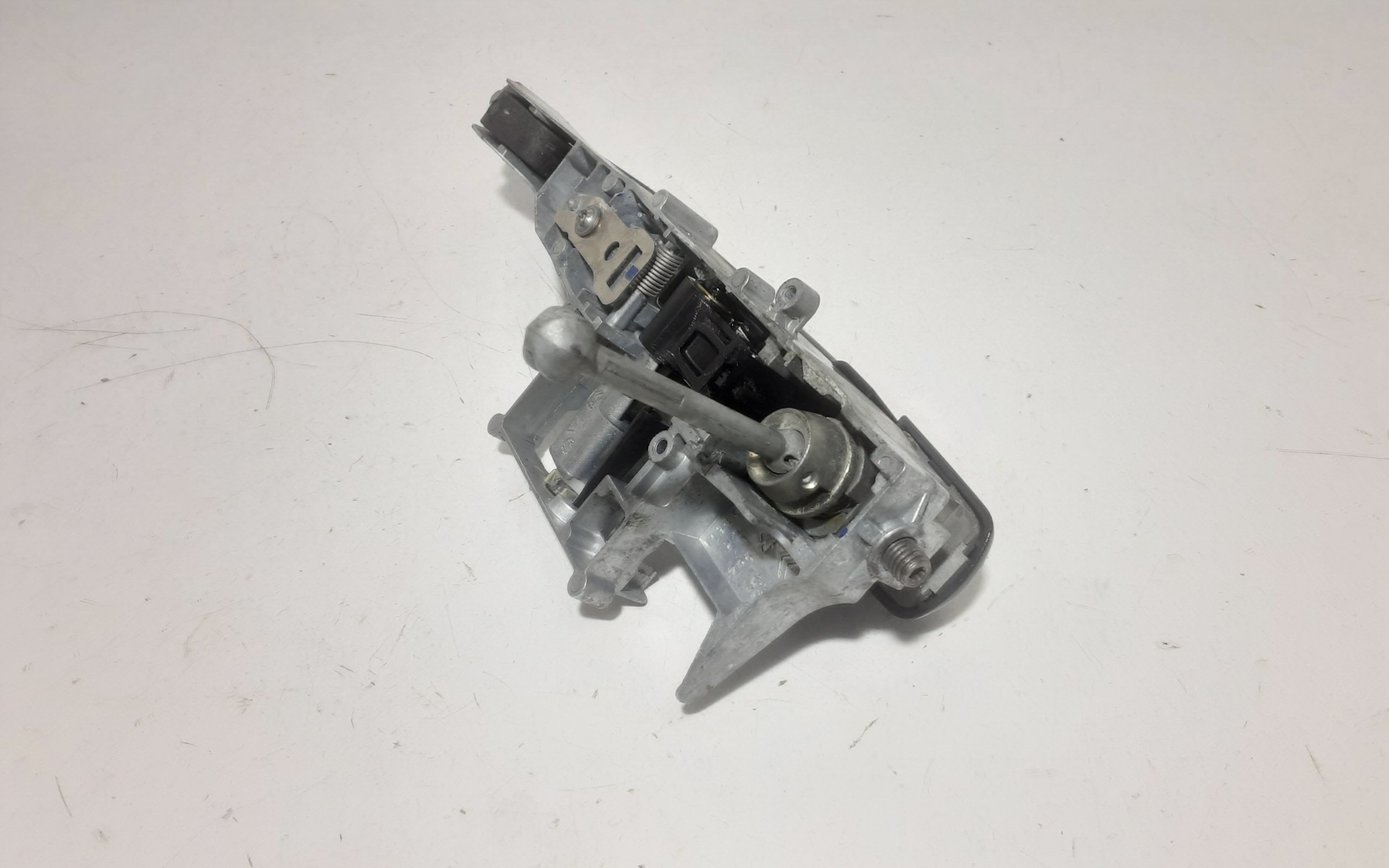 Maniglia esterna Anteriore Sinistra PEUGEOT 208 Serie (12>19)