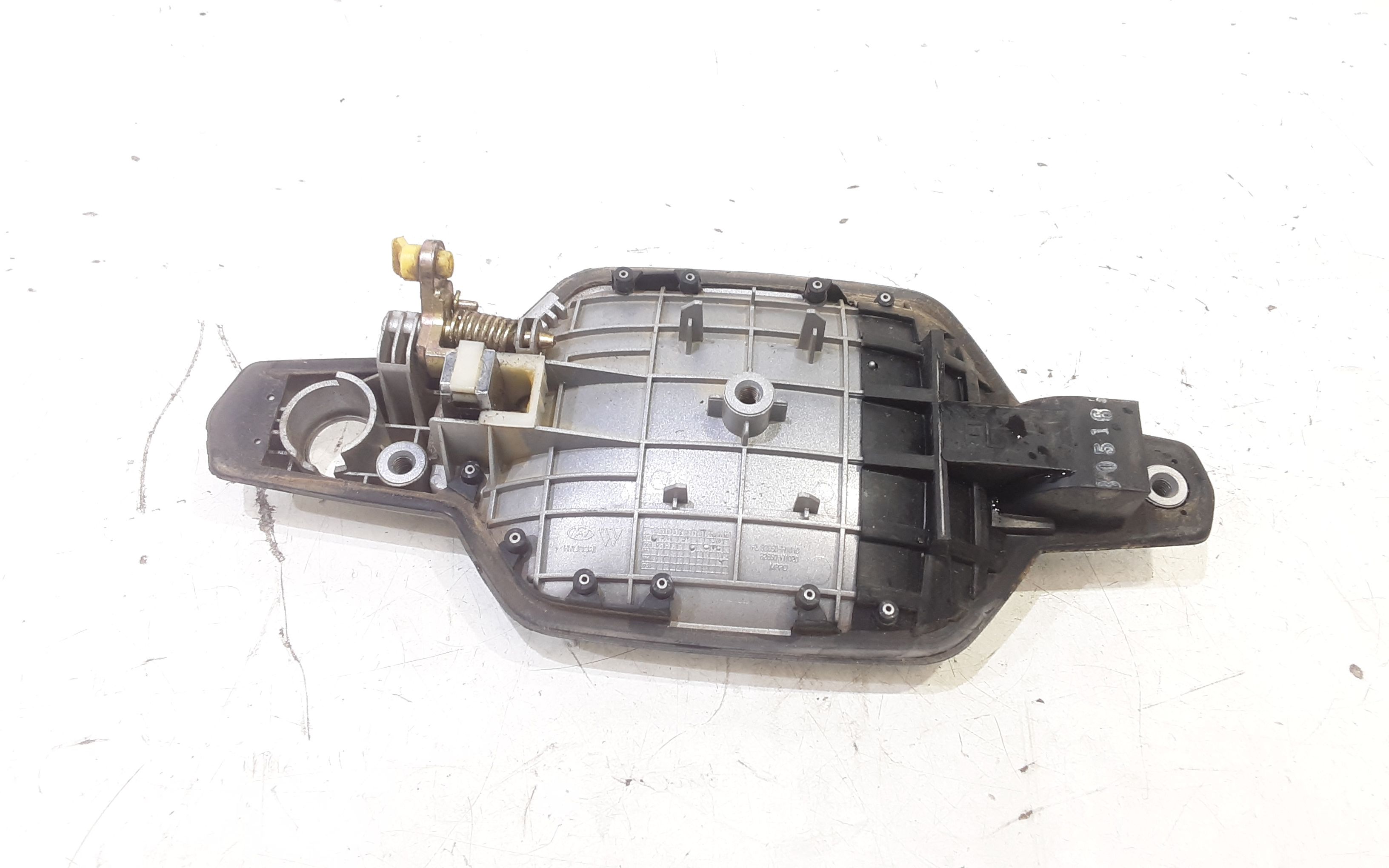 Maniglia esterna Anteriore Sinistra HYUNDAI Terracan 2 Serie