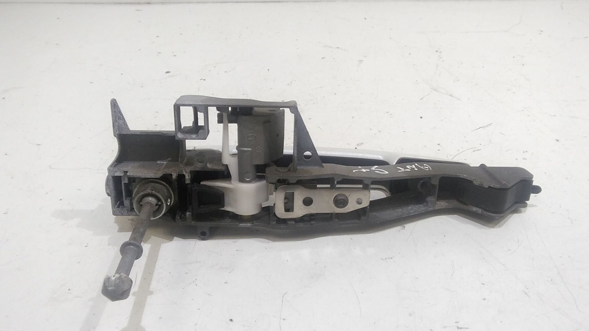 Maniglia esterna Anteriore Sinistra PEUGEOT 3008 Serie (09>16)