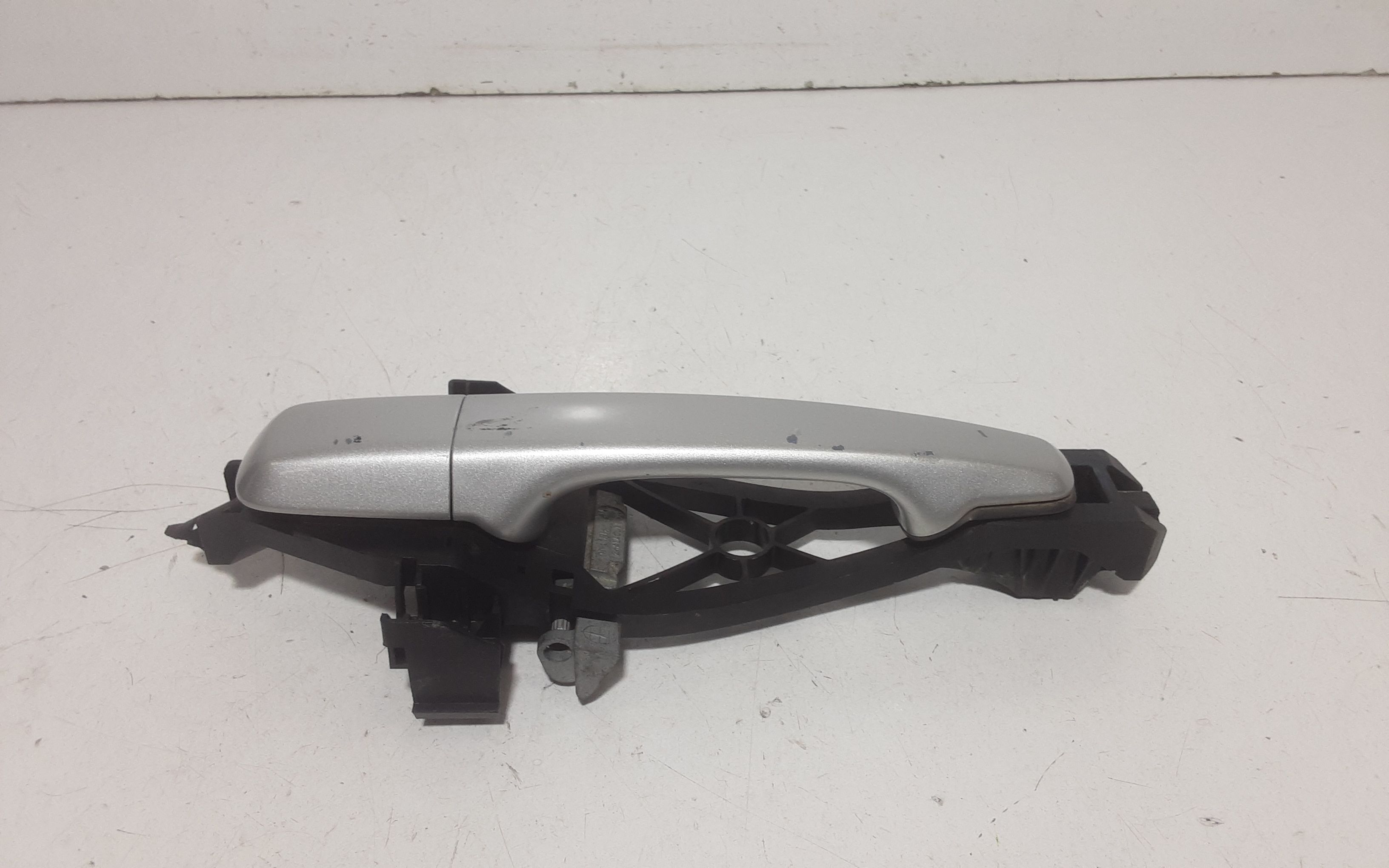 Maniglia esterna Anteriore Destra VOLVO V50 1 Serie