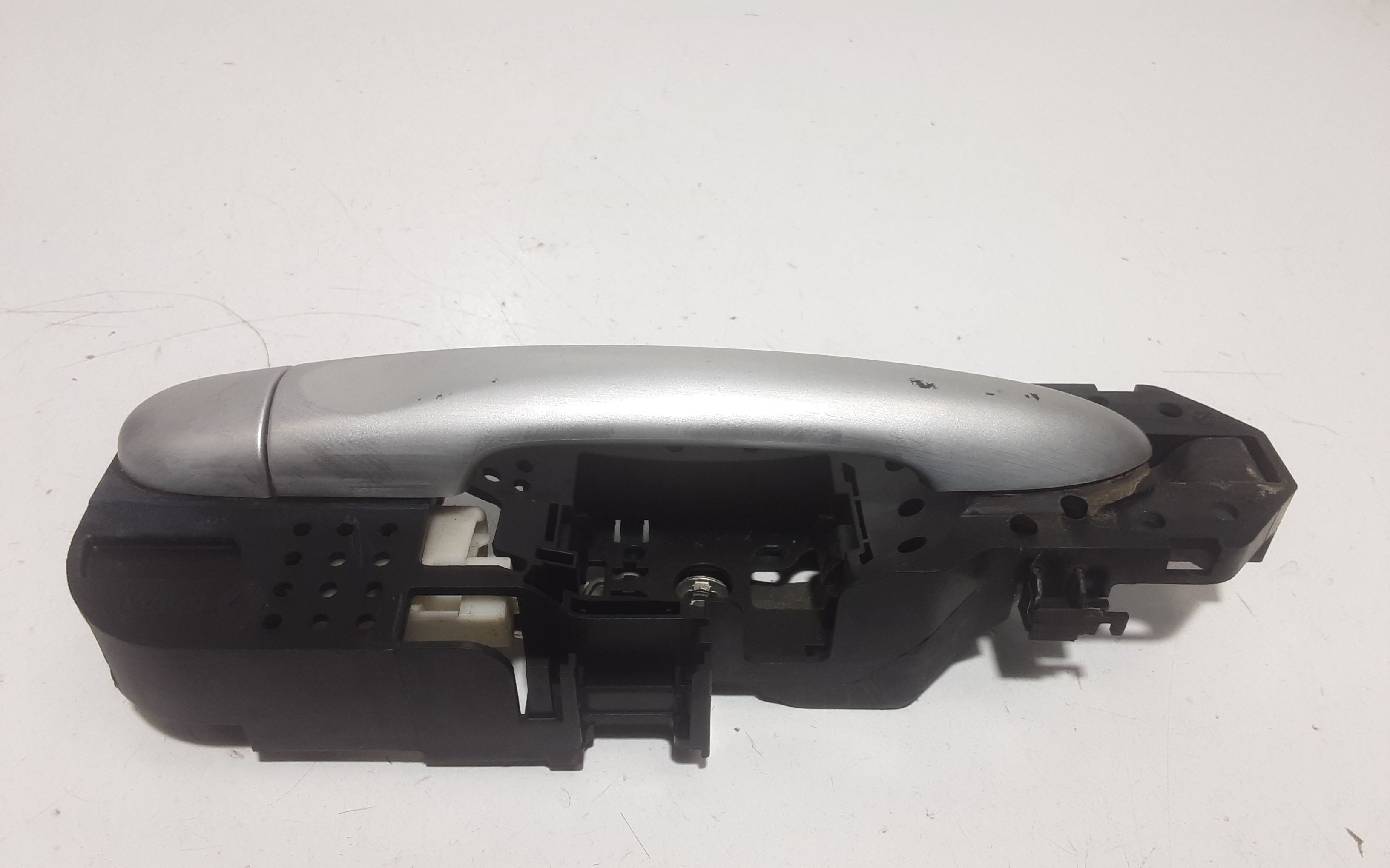 Maniglia esterna Anteriore Destra RENAULT Megane Serie (08>15)