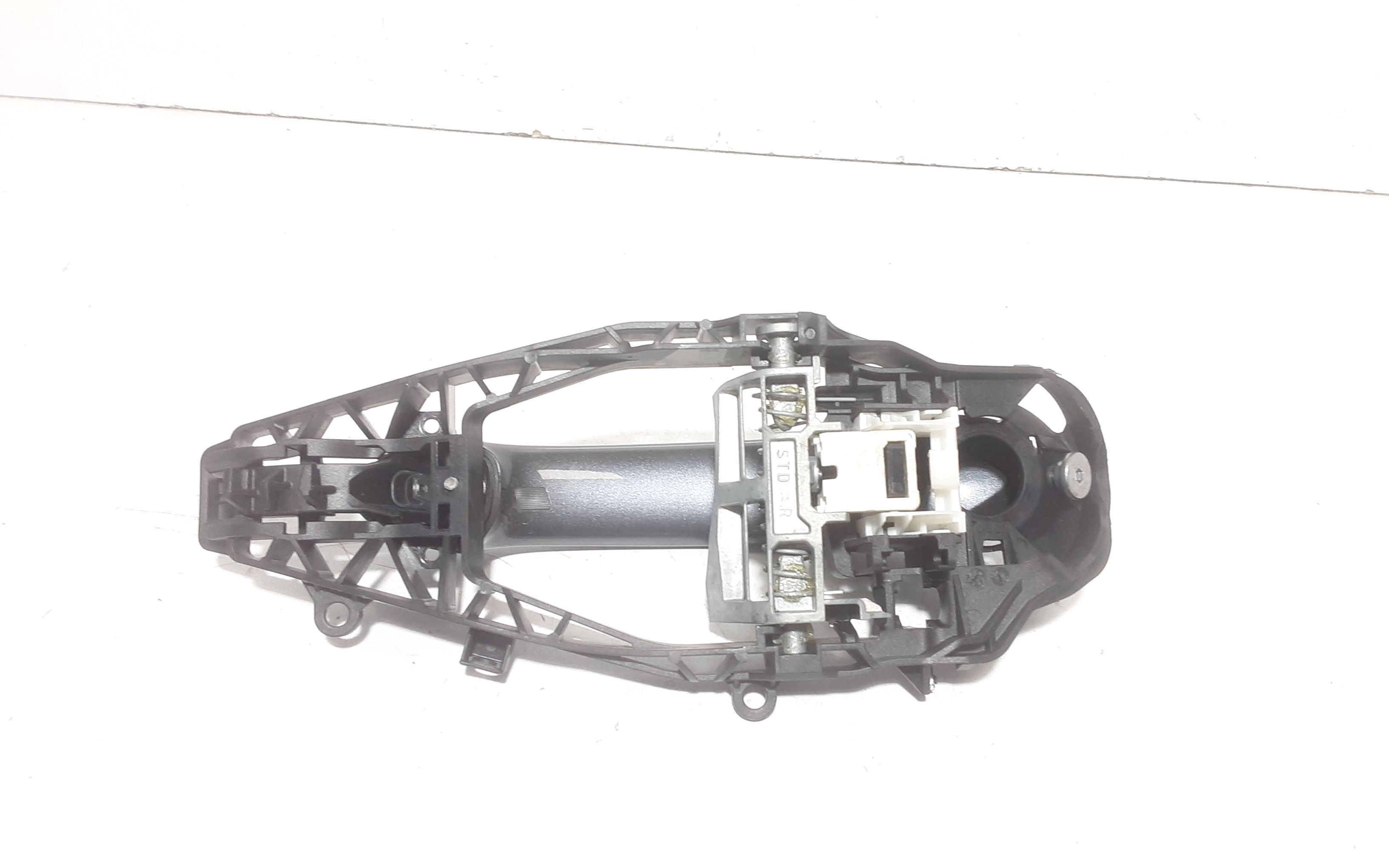 Maniglia esterna Anteriore Destra BMW Serie 1 F40 (19>)