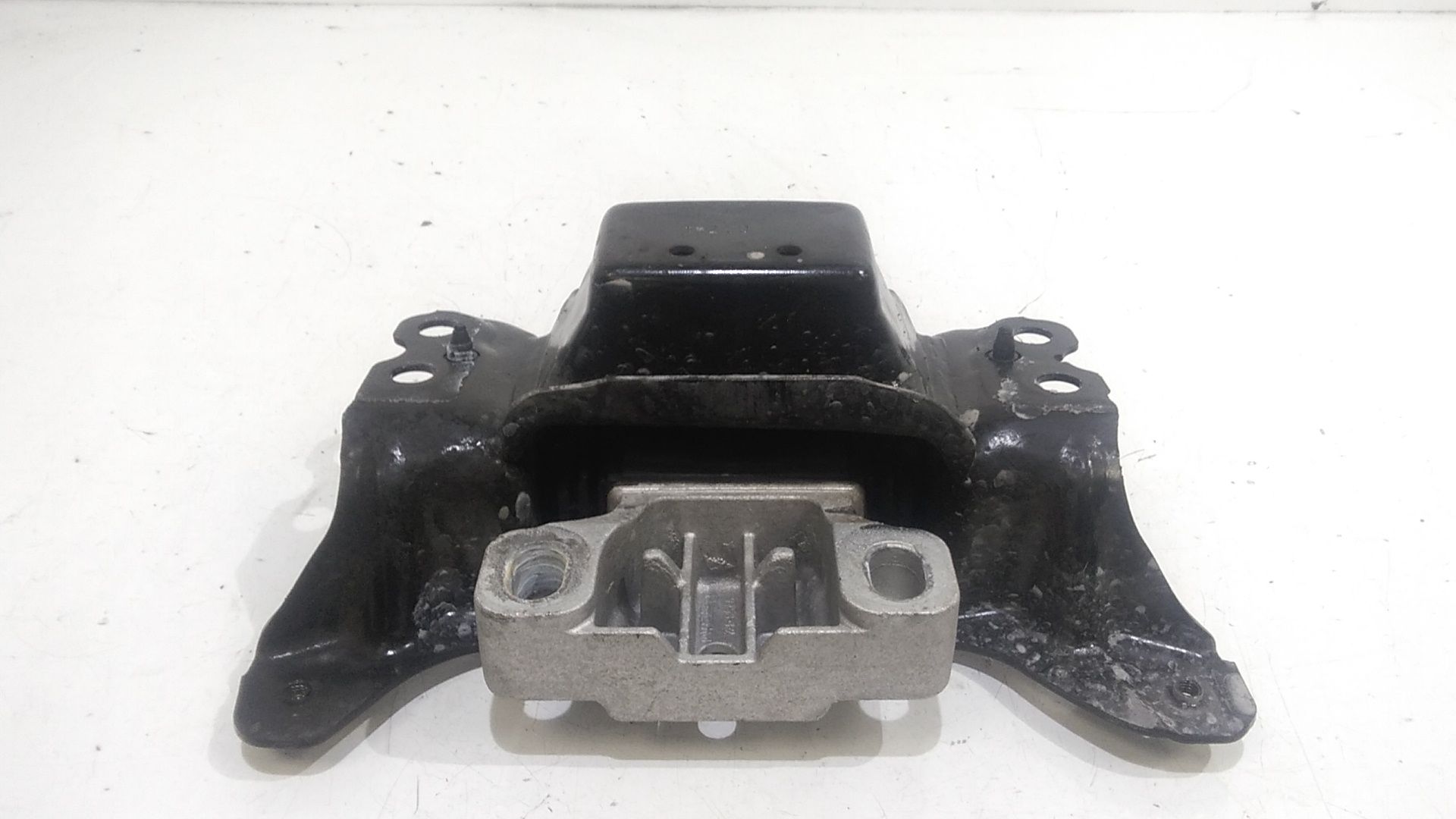 Supporto motore VOLKSWAGEN Golf Serie VIII (19>)