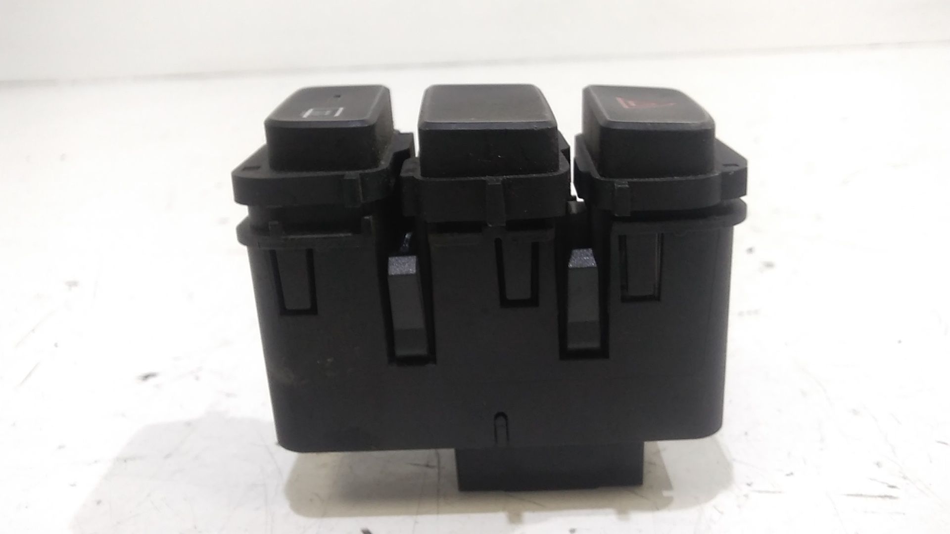 Pulsante luci di emergenza VOLKSWAGEN Up 1 Serie