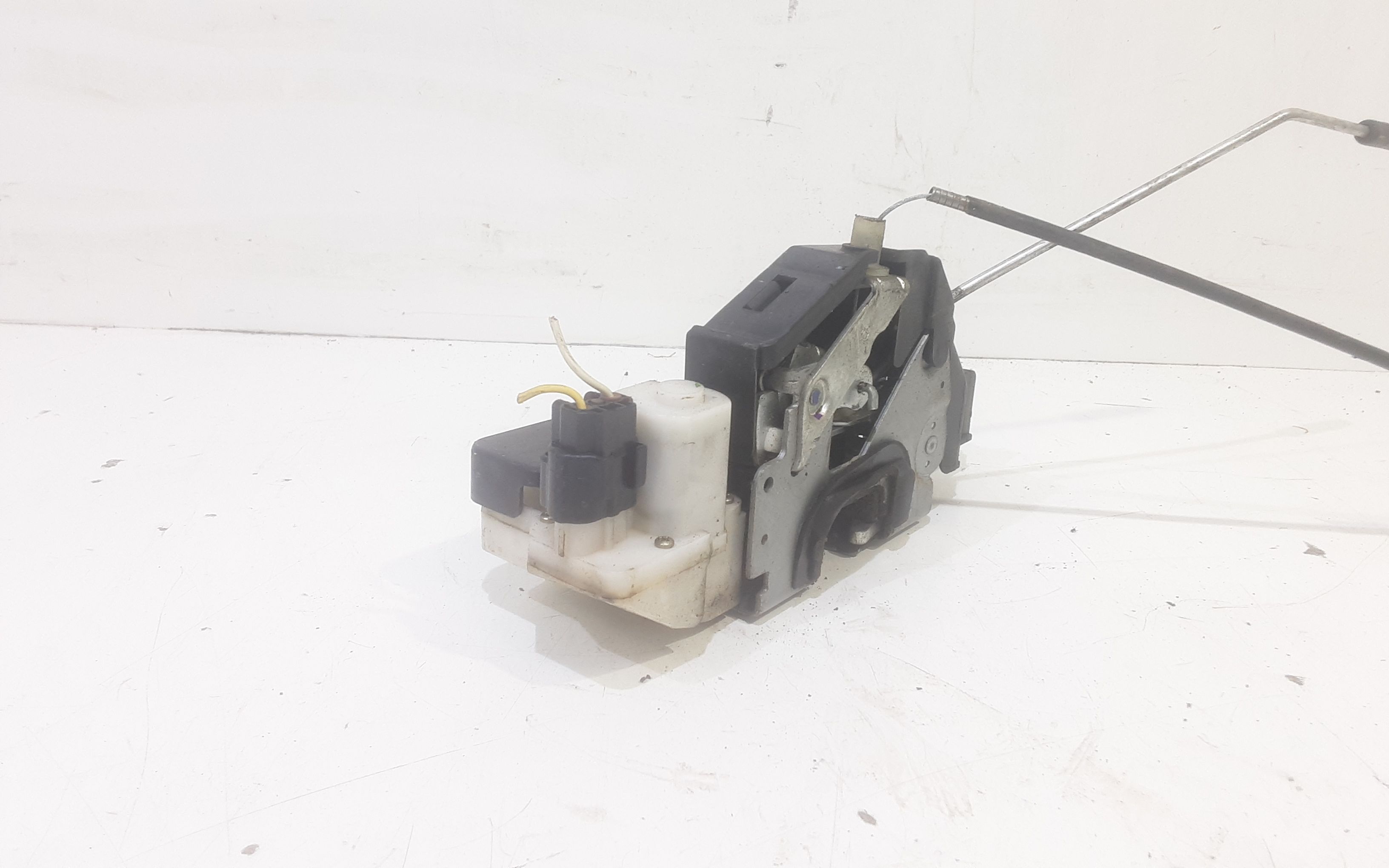 Serratura Anteriore Destra VOLKSWAGEN Fox 1 Serie