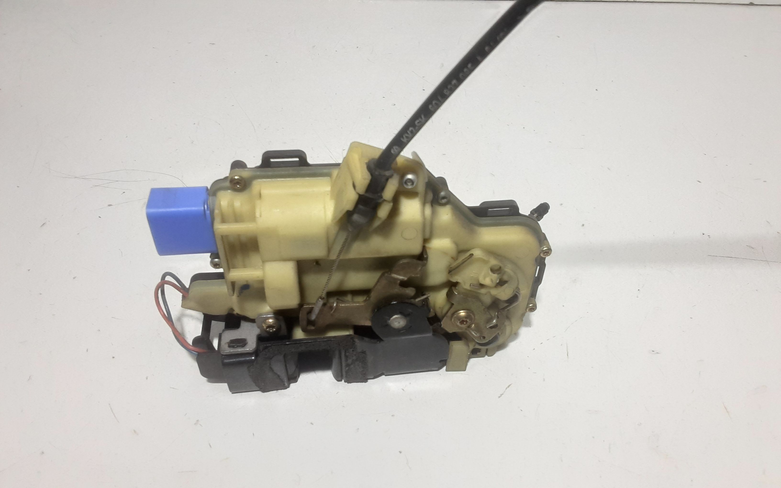 Serratura Anteriore Destra VOLKSWAGEN Polo 4 Serie