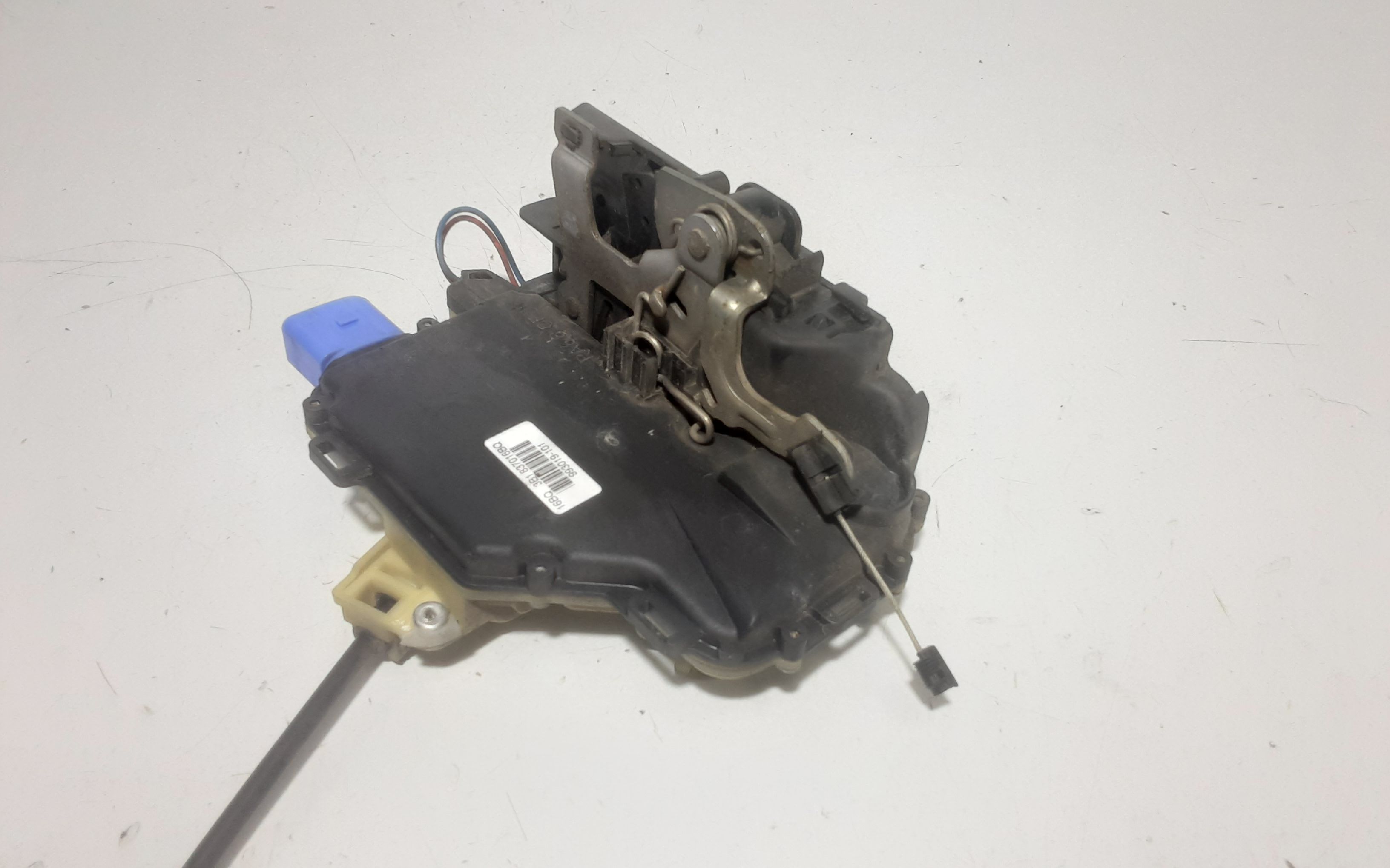 Serratura Anteriore Destra VOLKSWAGEN Polo 4 Serie